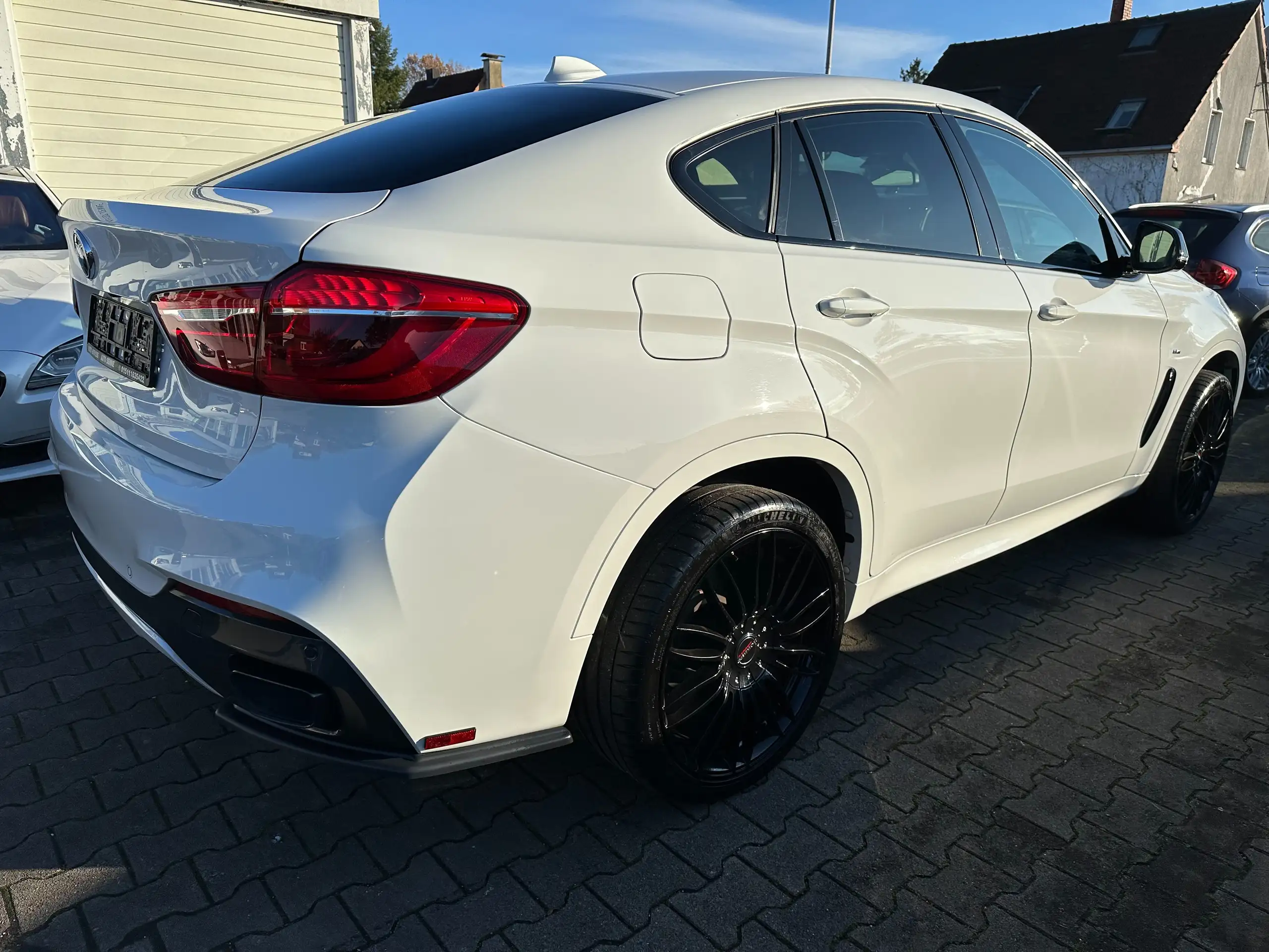 BMW - X6 M