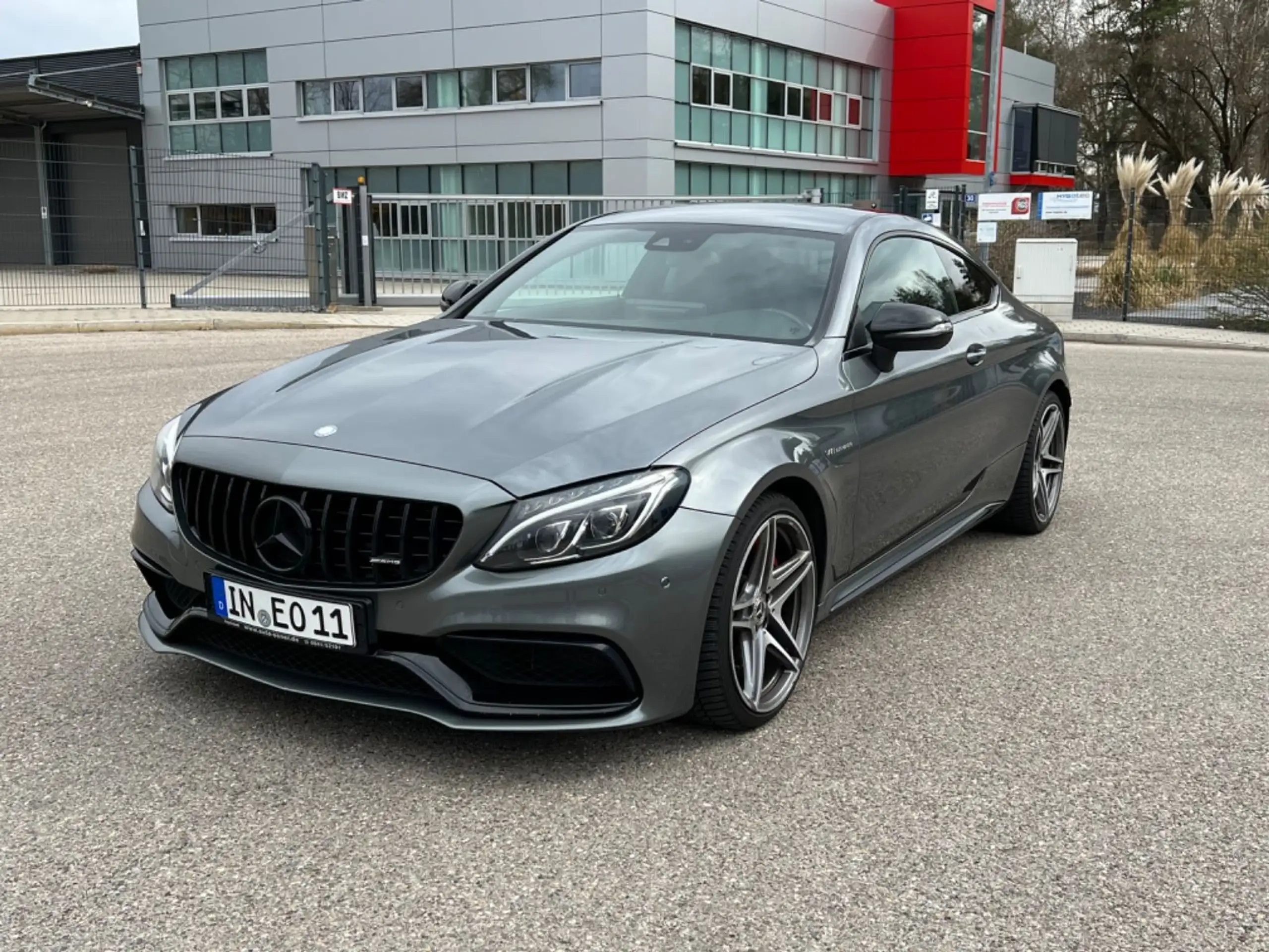 Mercedes-Benz - C 63 AMG