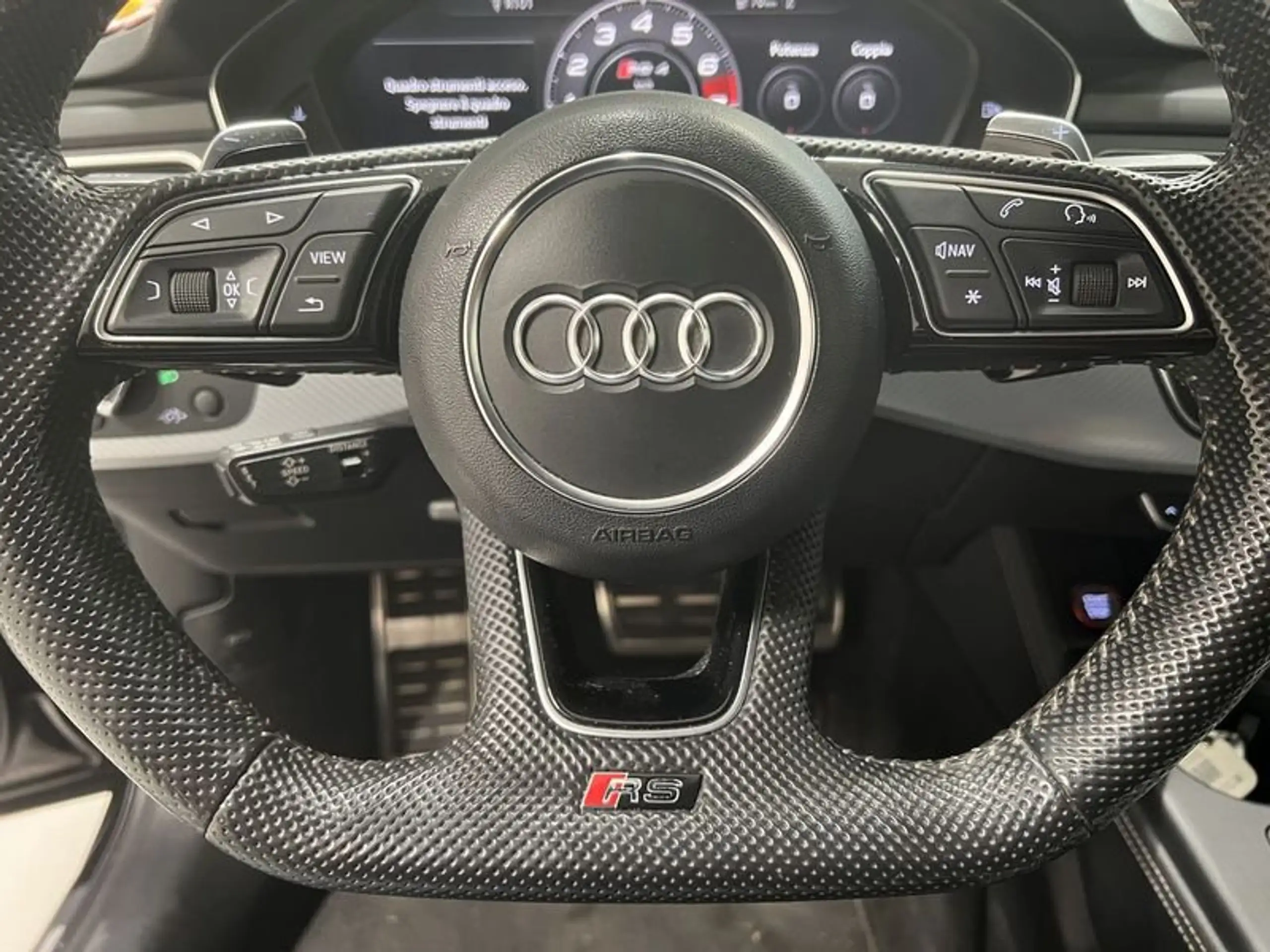 Audi - RS4