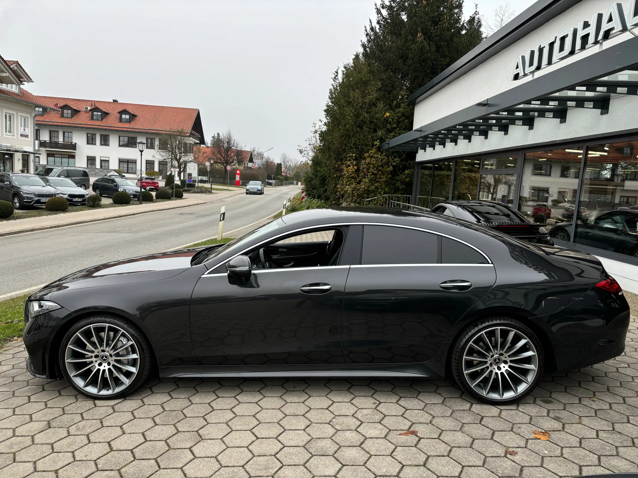 Mercedes-Benz - CLS 400