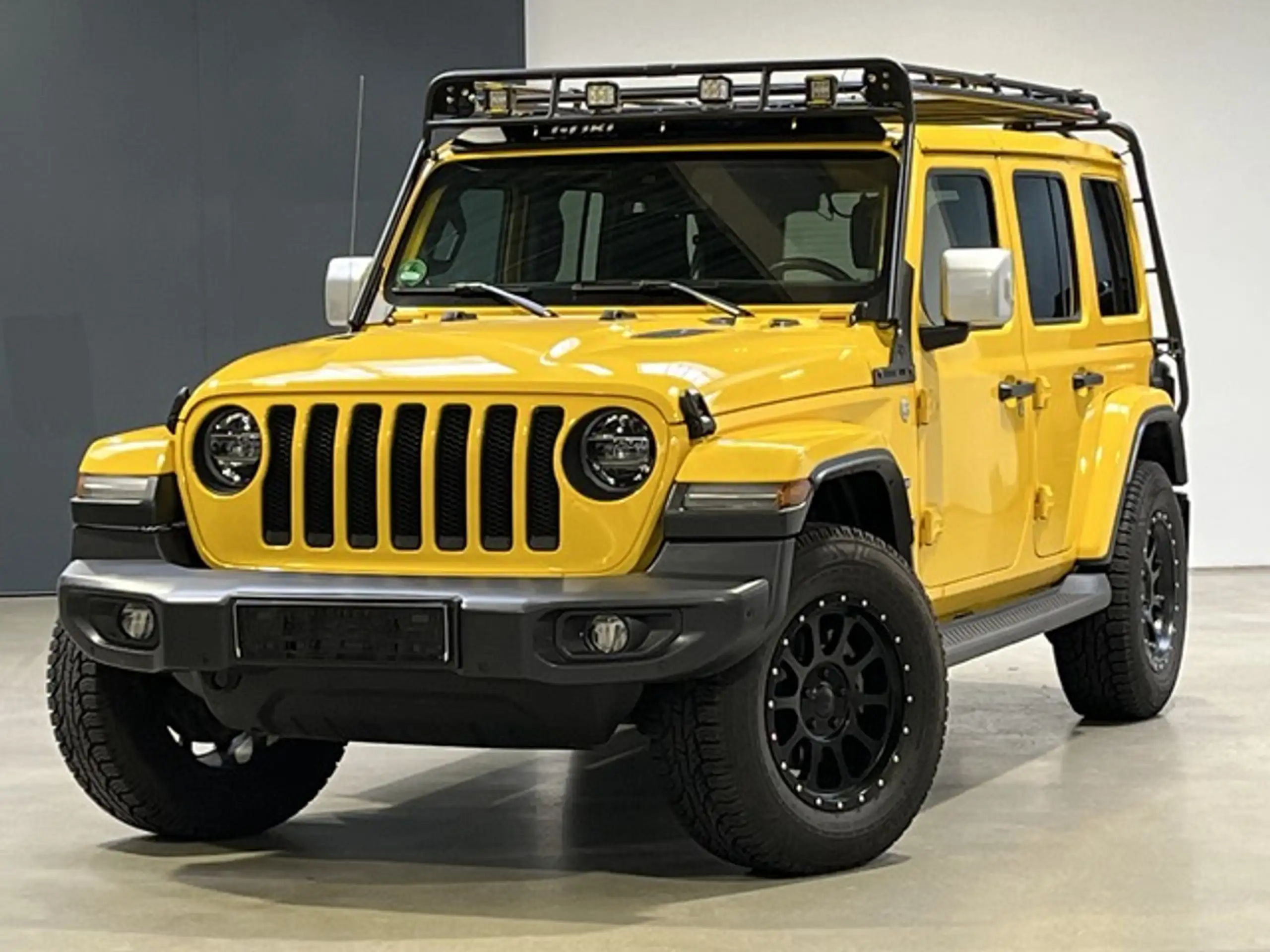 Jeep - Wrangler