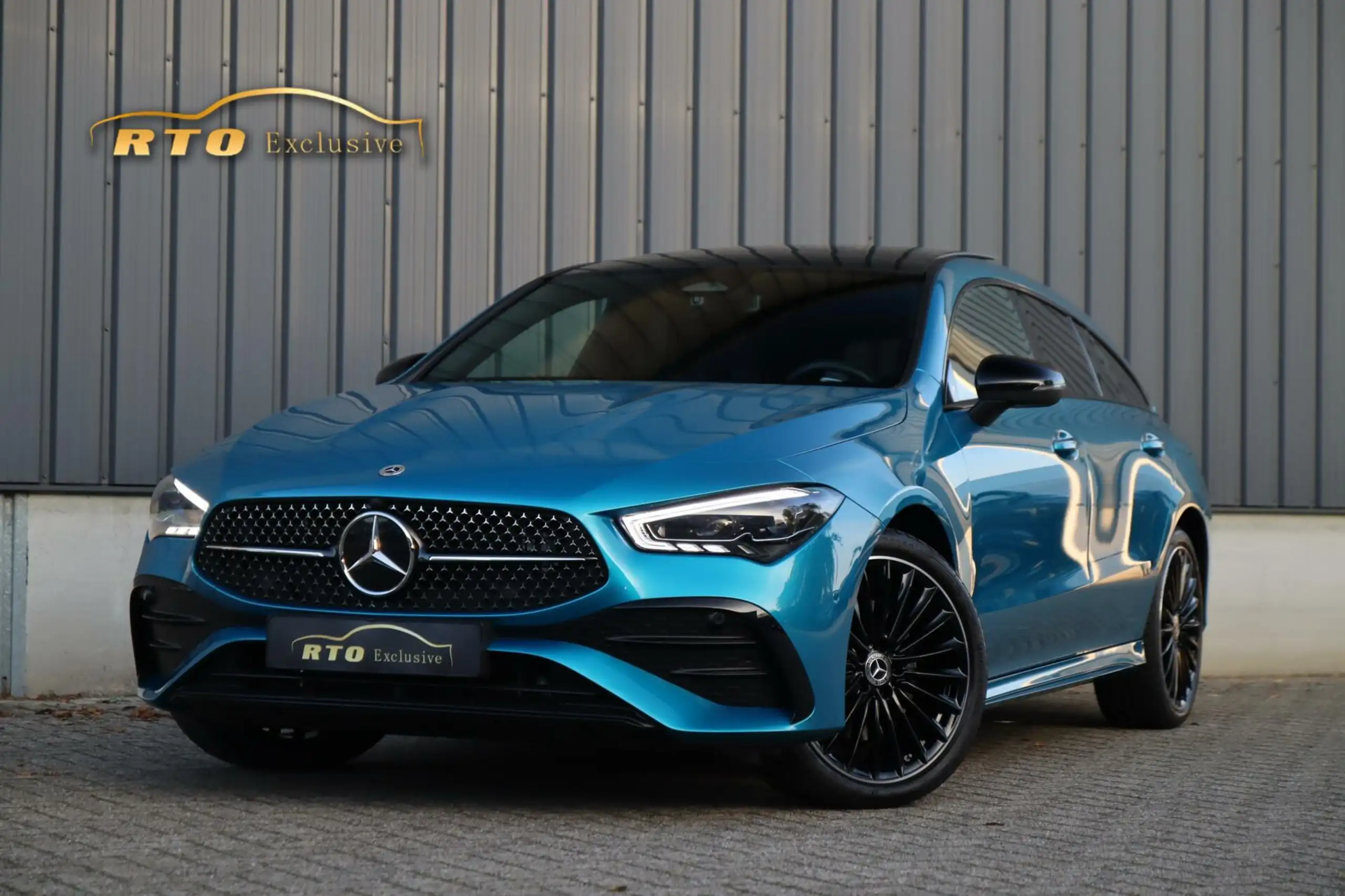 Mercedes-Benz - CLA 250