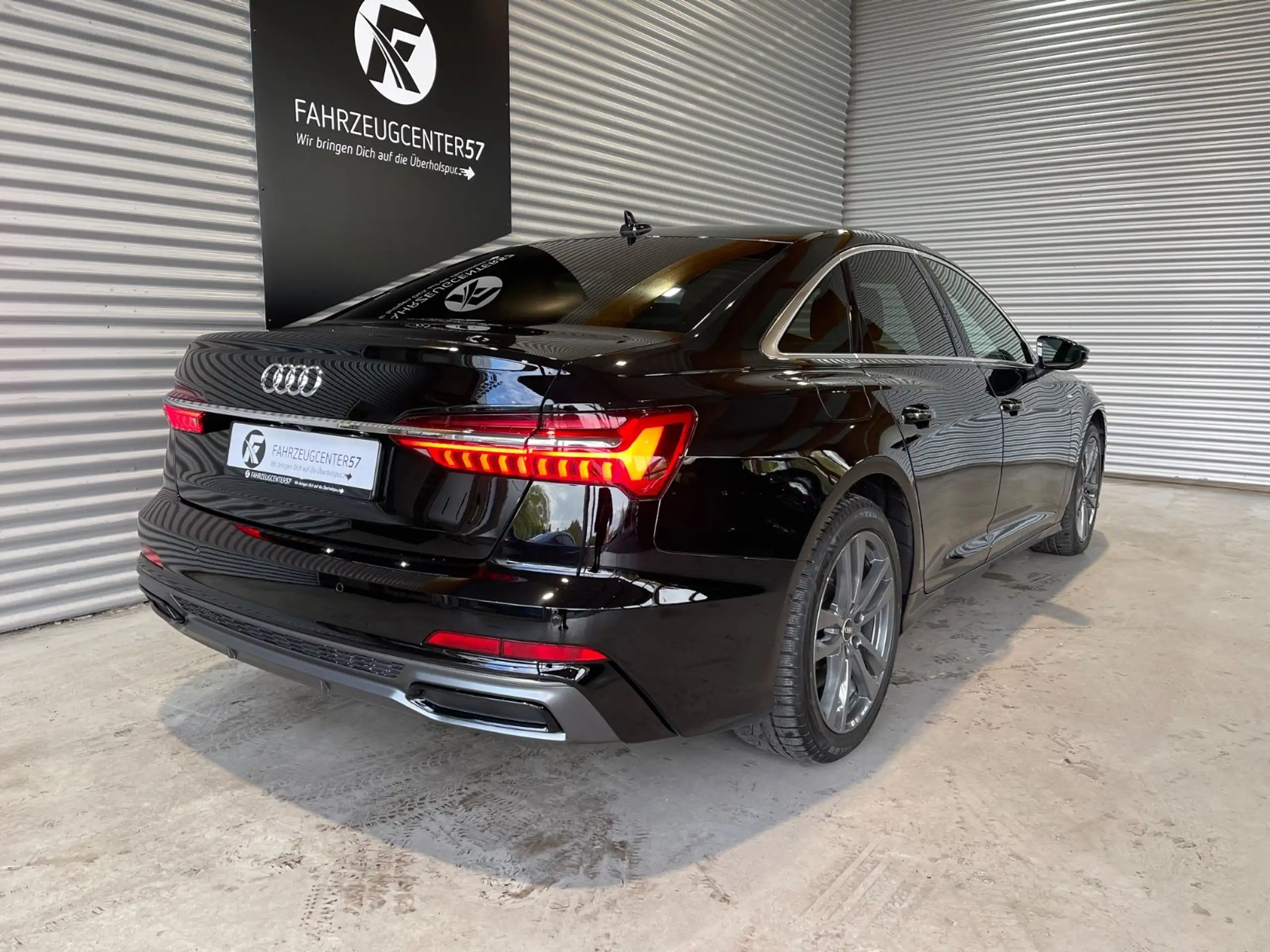 Audi - A6