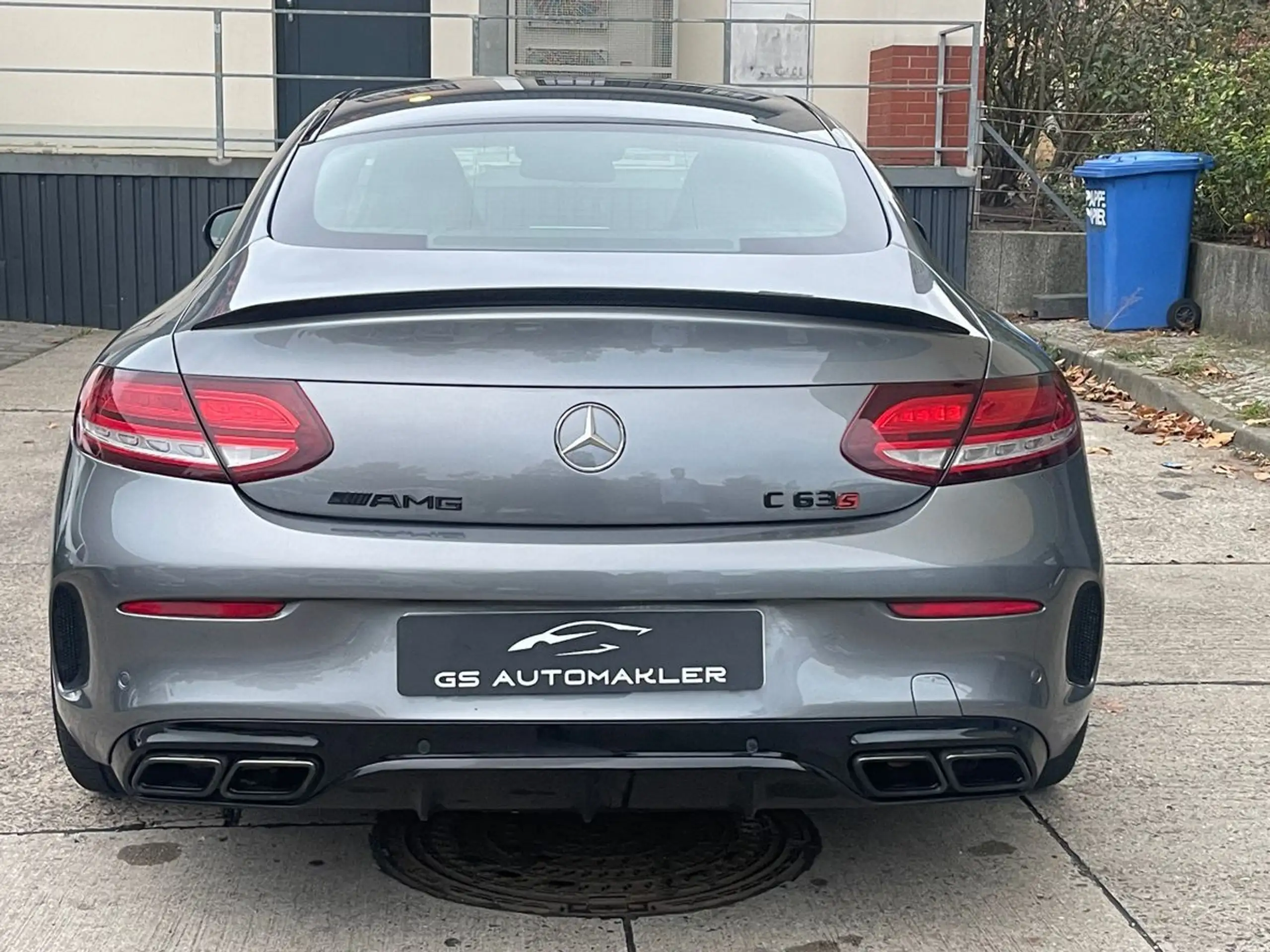 Mercedes-Benz - C 63 AMG