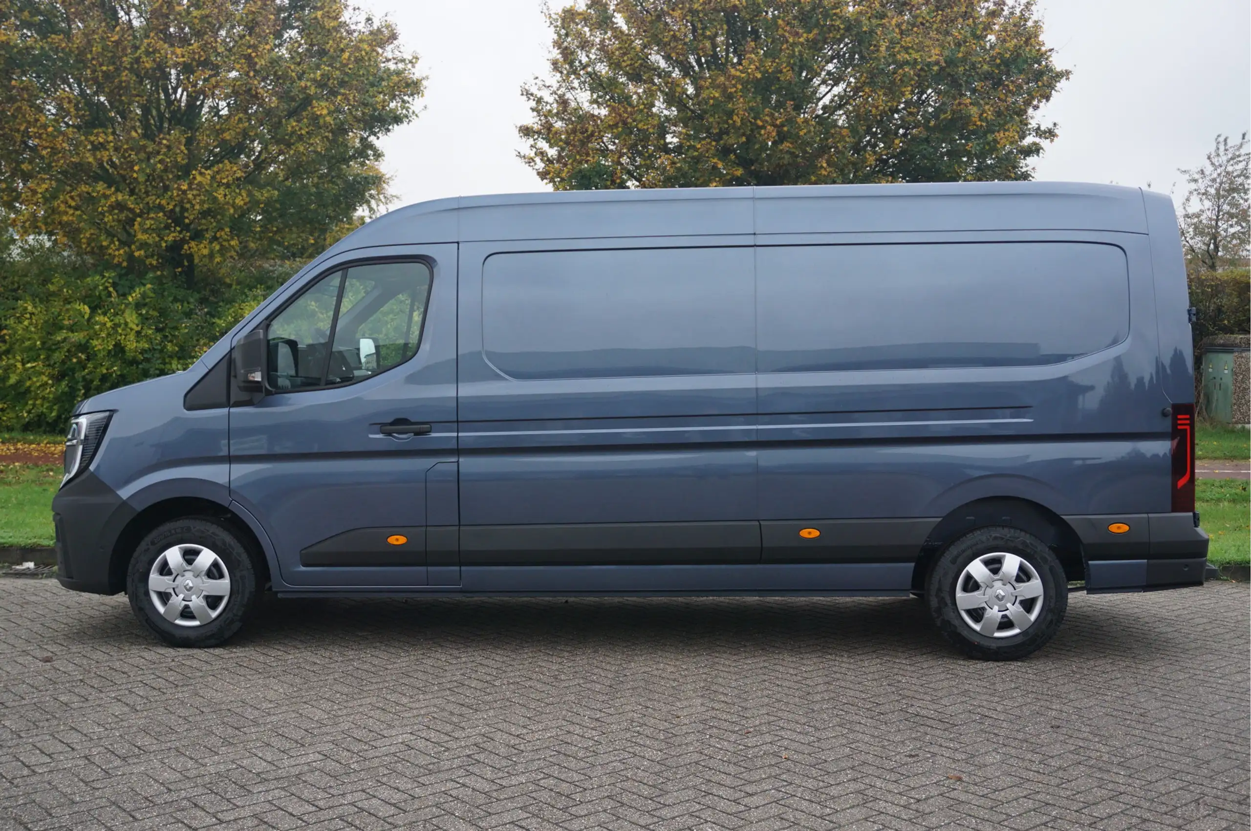 Renault - Master