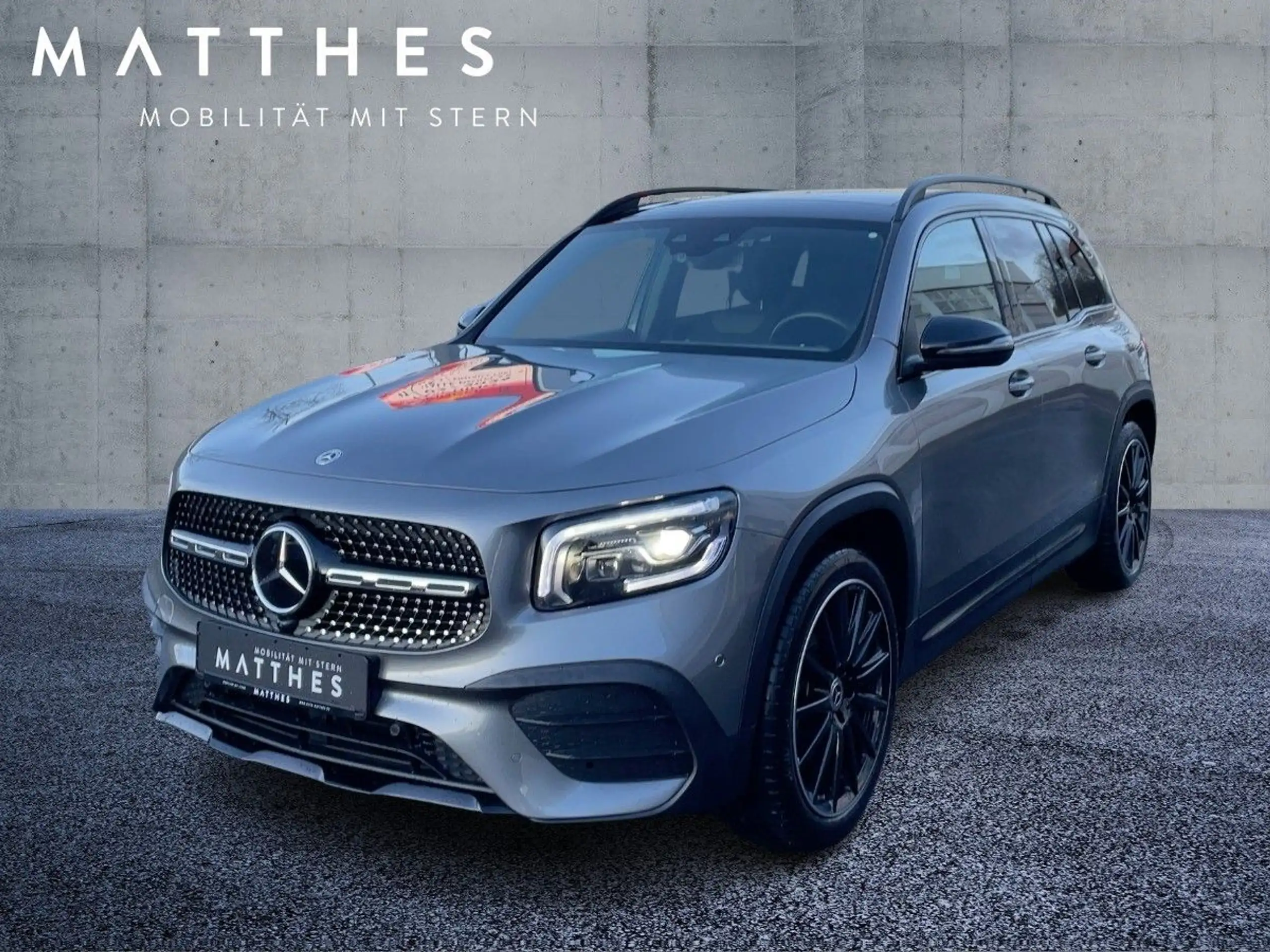 Mercedes-Benz GLB 220 2023