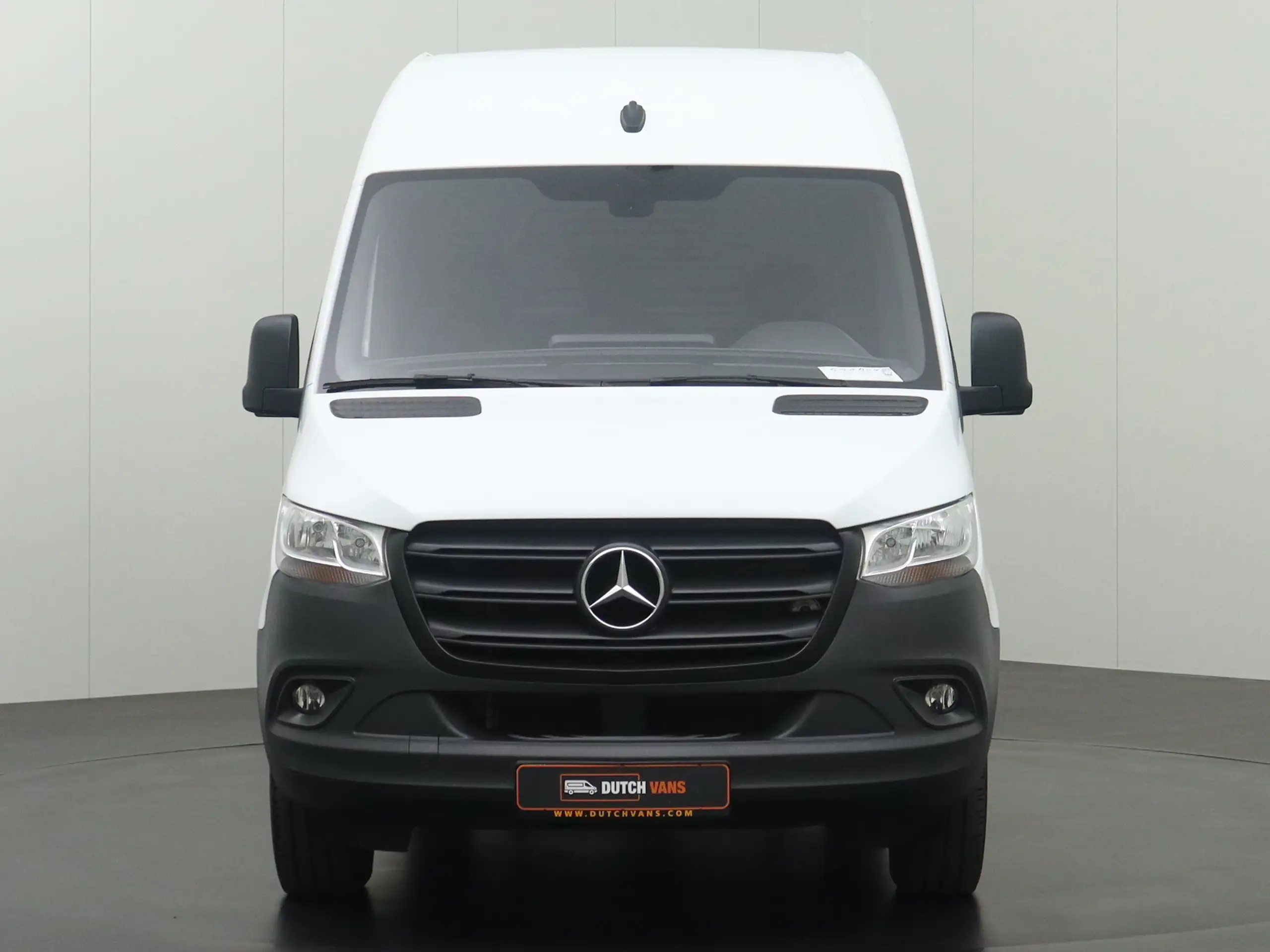 Mercedes-Benz - Sprinter