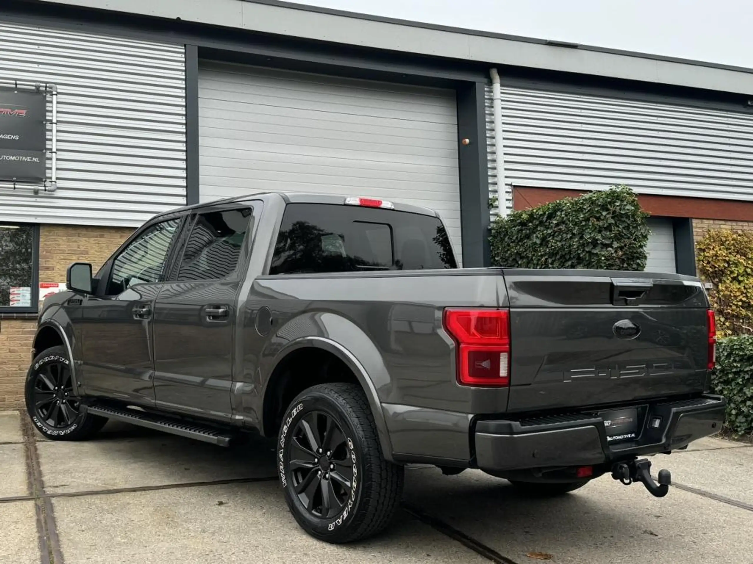 Ford - F 150