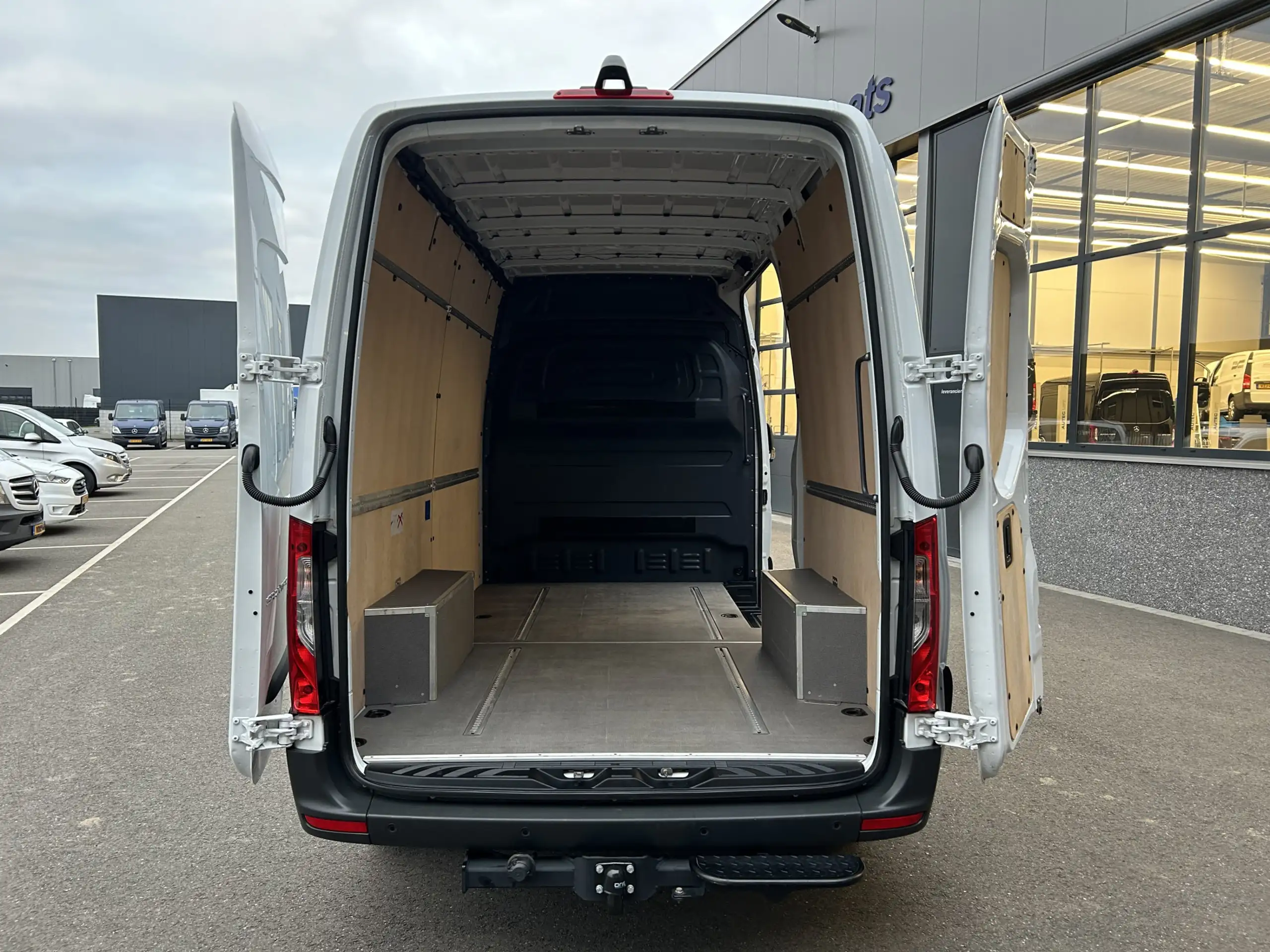 Mercedes-Benz - Sprinter