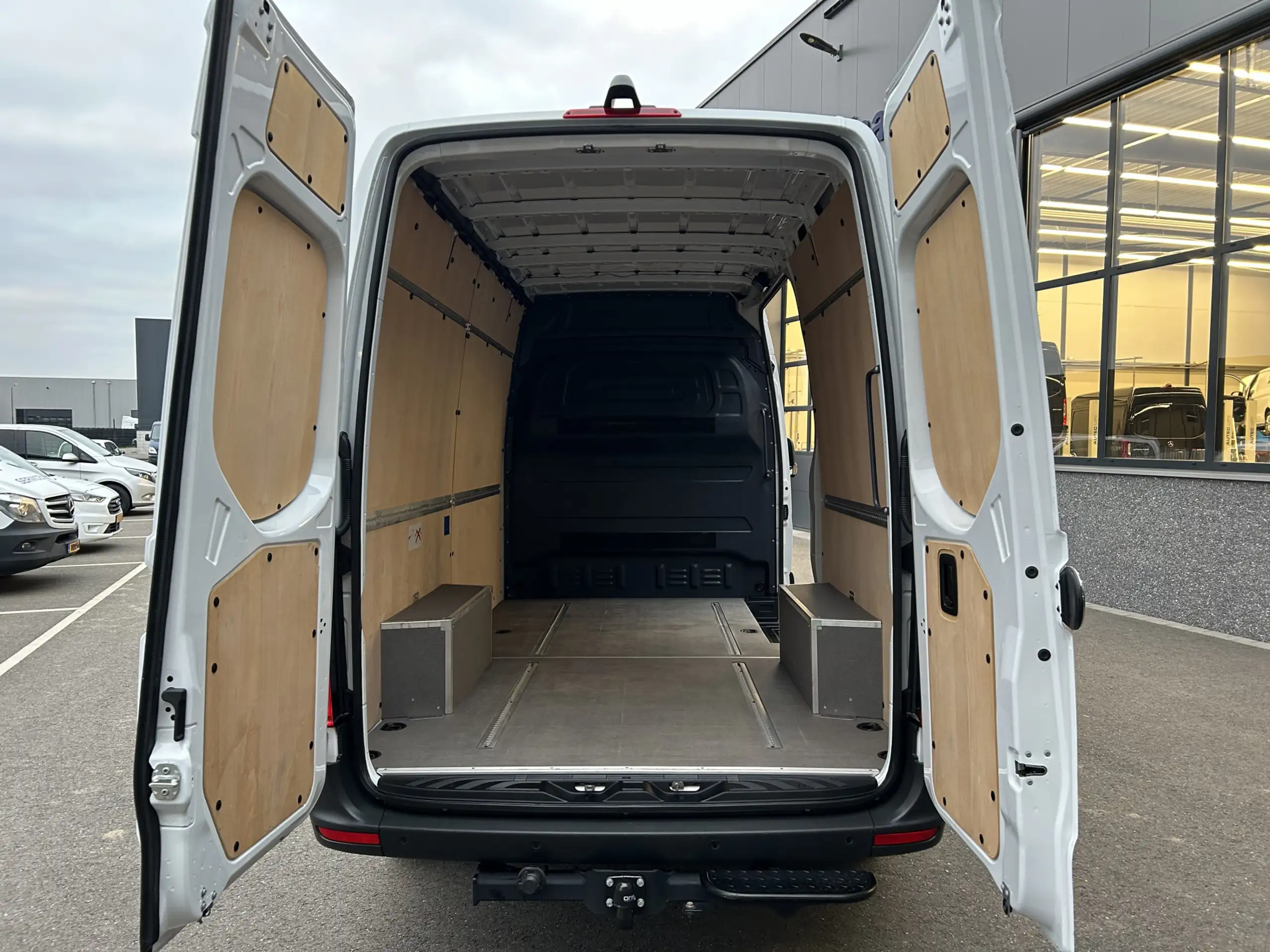 Mercedes-Benz - Sprinter