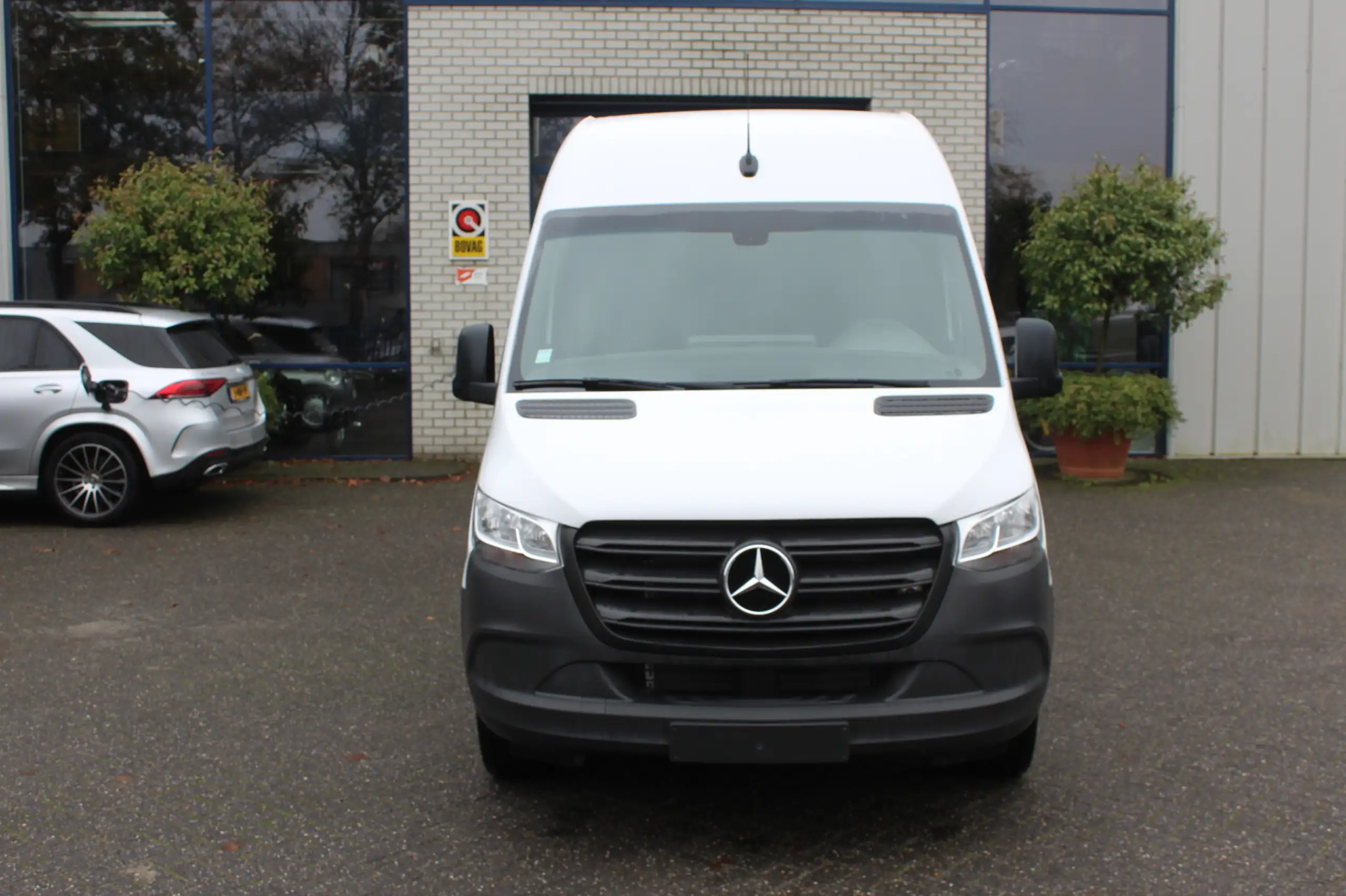 Mercedes-Benz - Sprinter