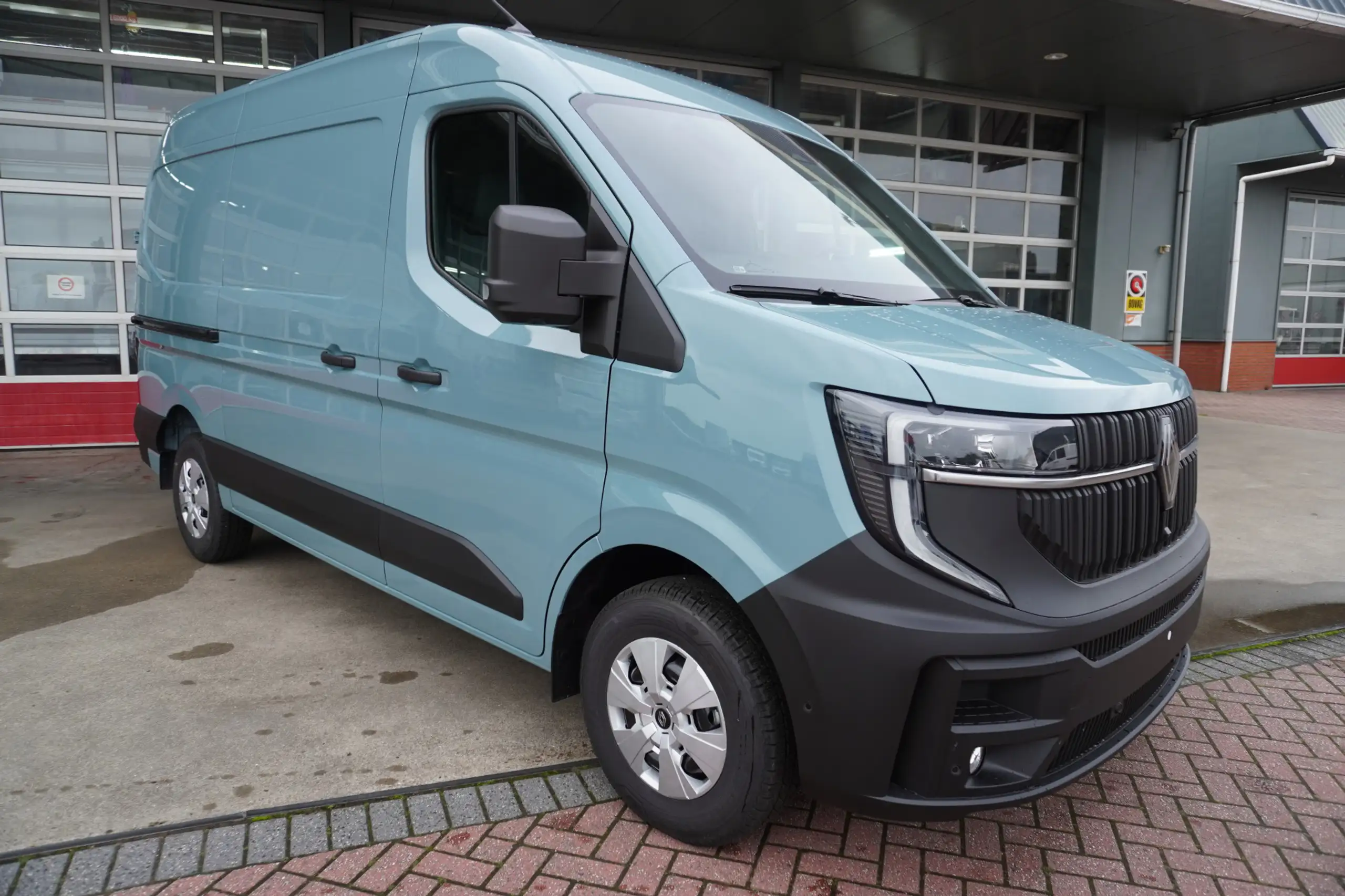 Renault Master 2024