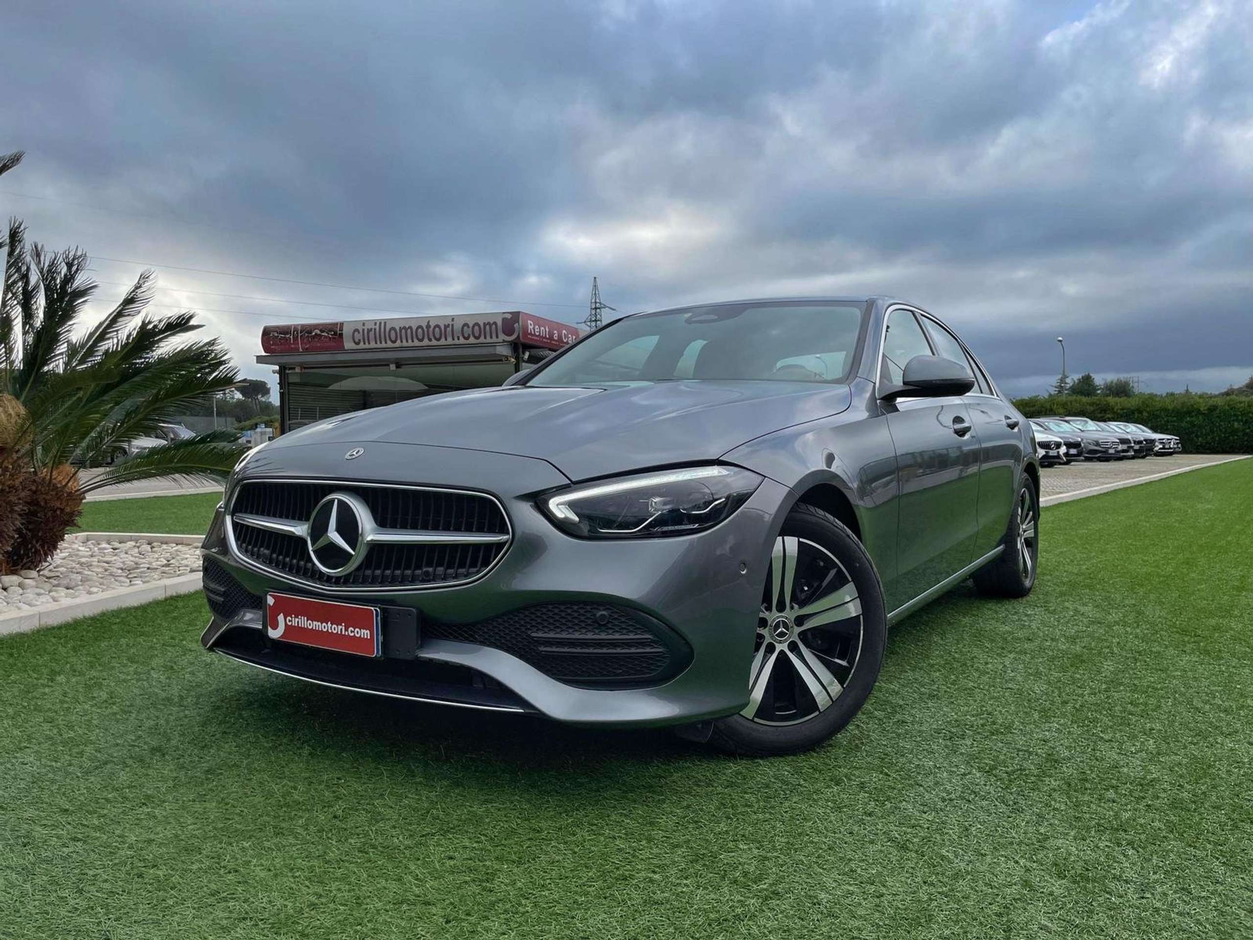 Mercedes-Benz - C 220