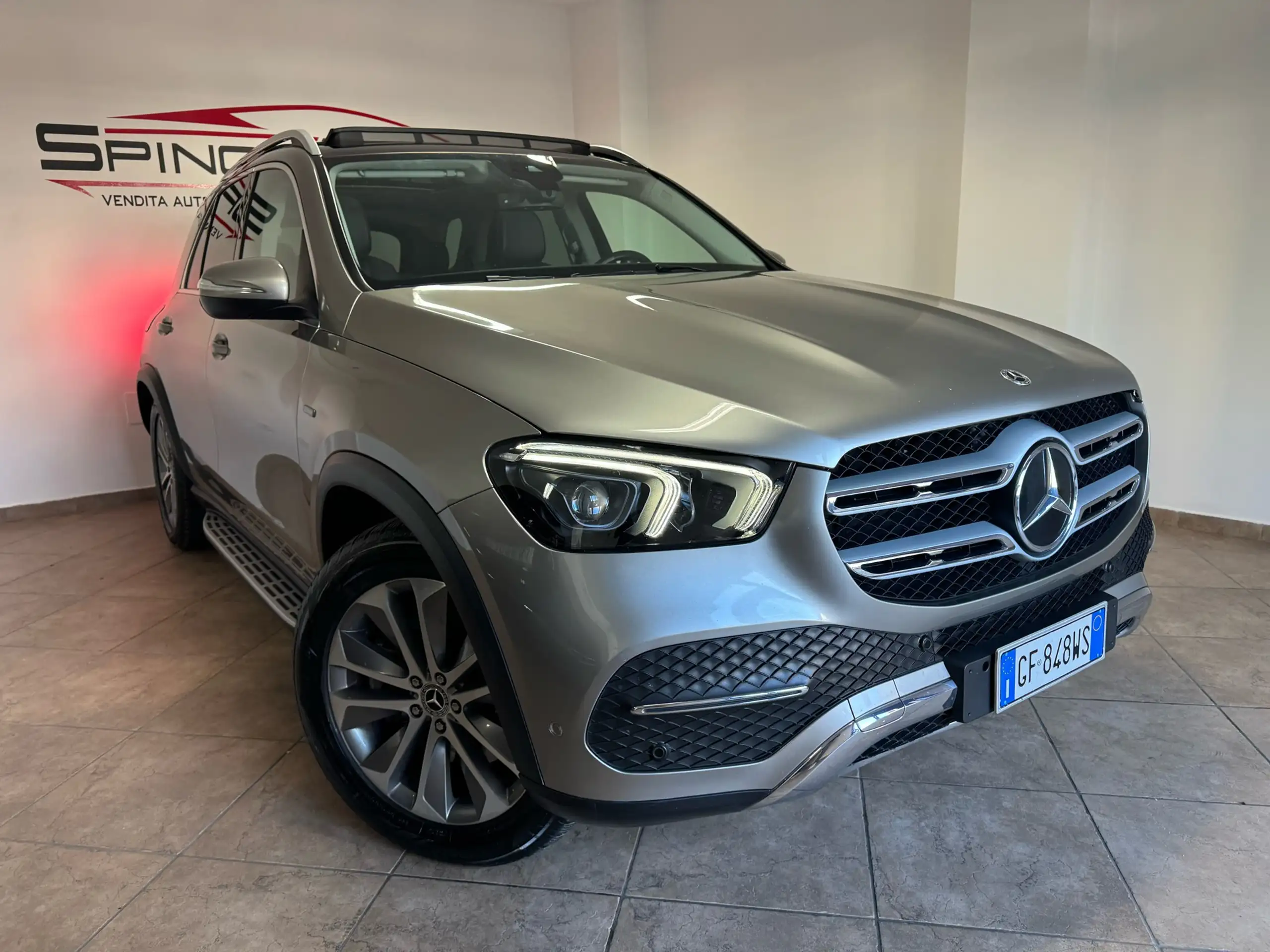 Mercedes-Benz - GLE 350