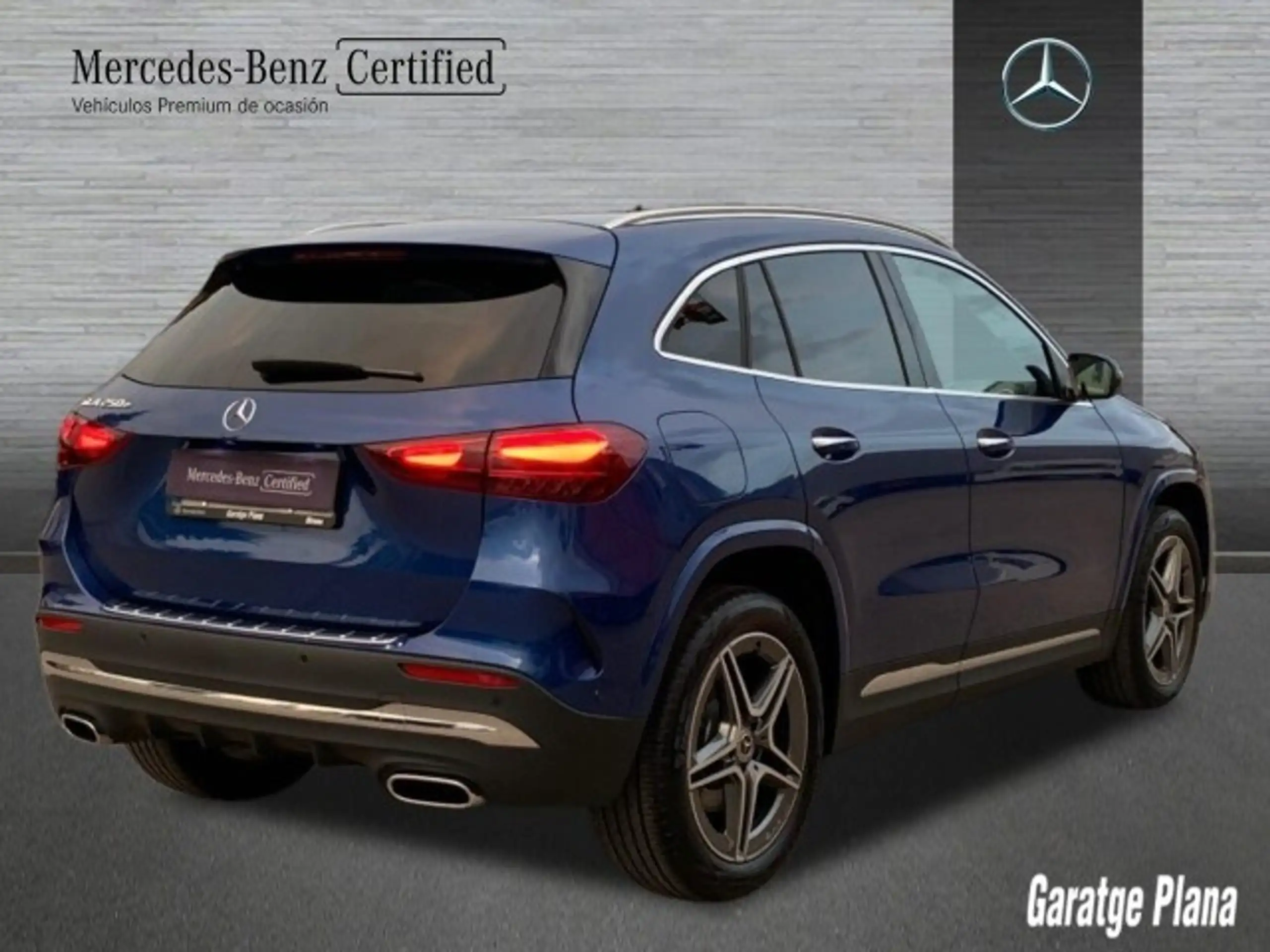 Mercedes-Benz - GLA 250