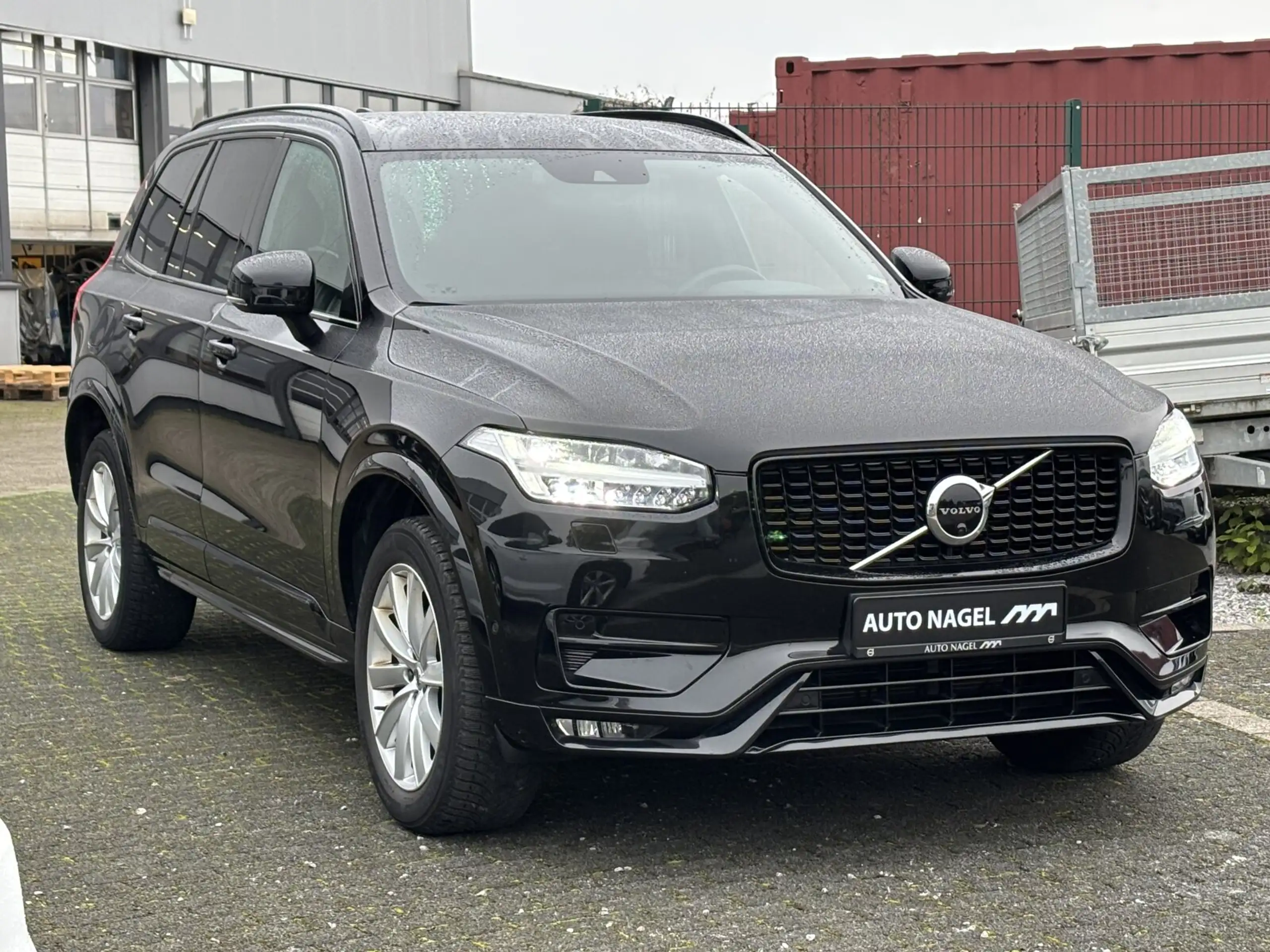 Volvo - XC90