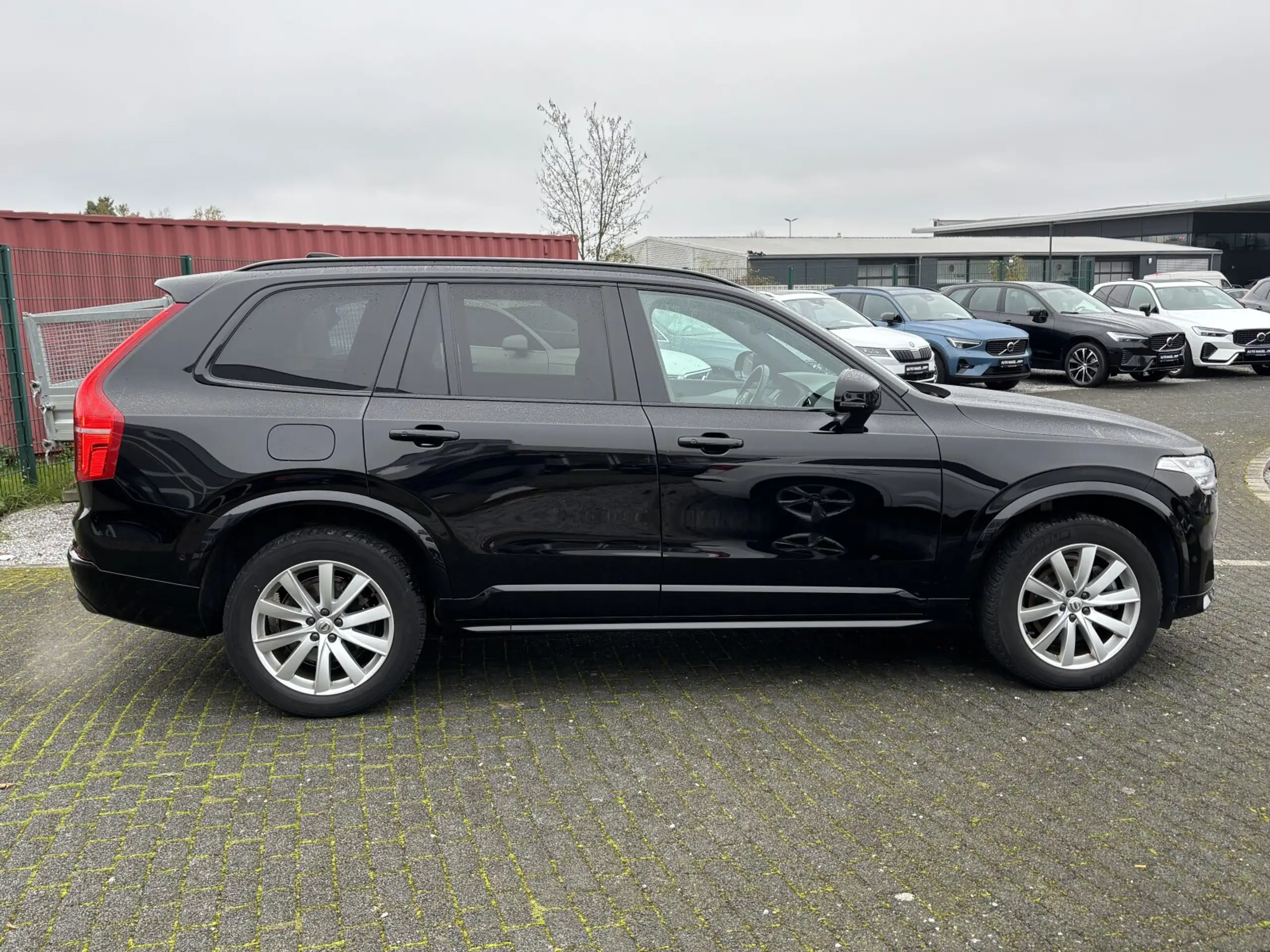 Volvo - XC90