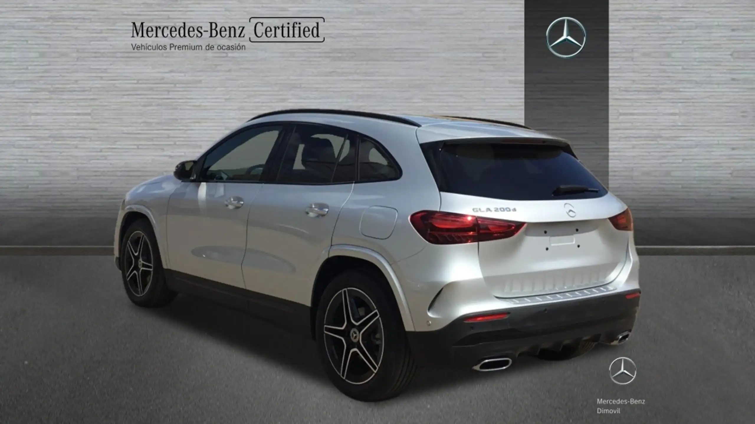 Mercedes-Benz - GLA 200