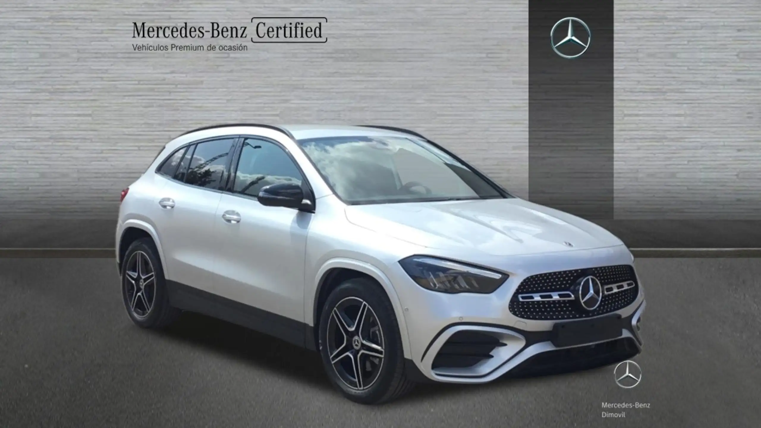 Mercedes-Benz - GLA 200