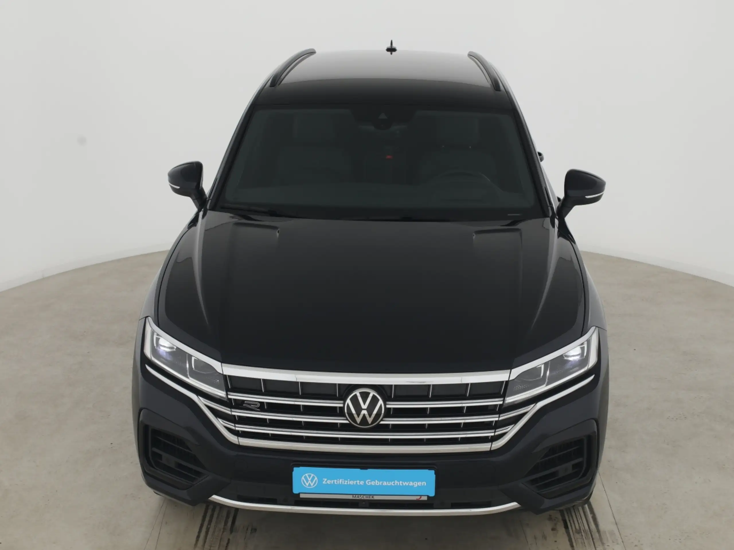 Volkswagen - Touareg