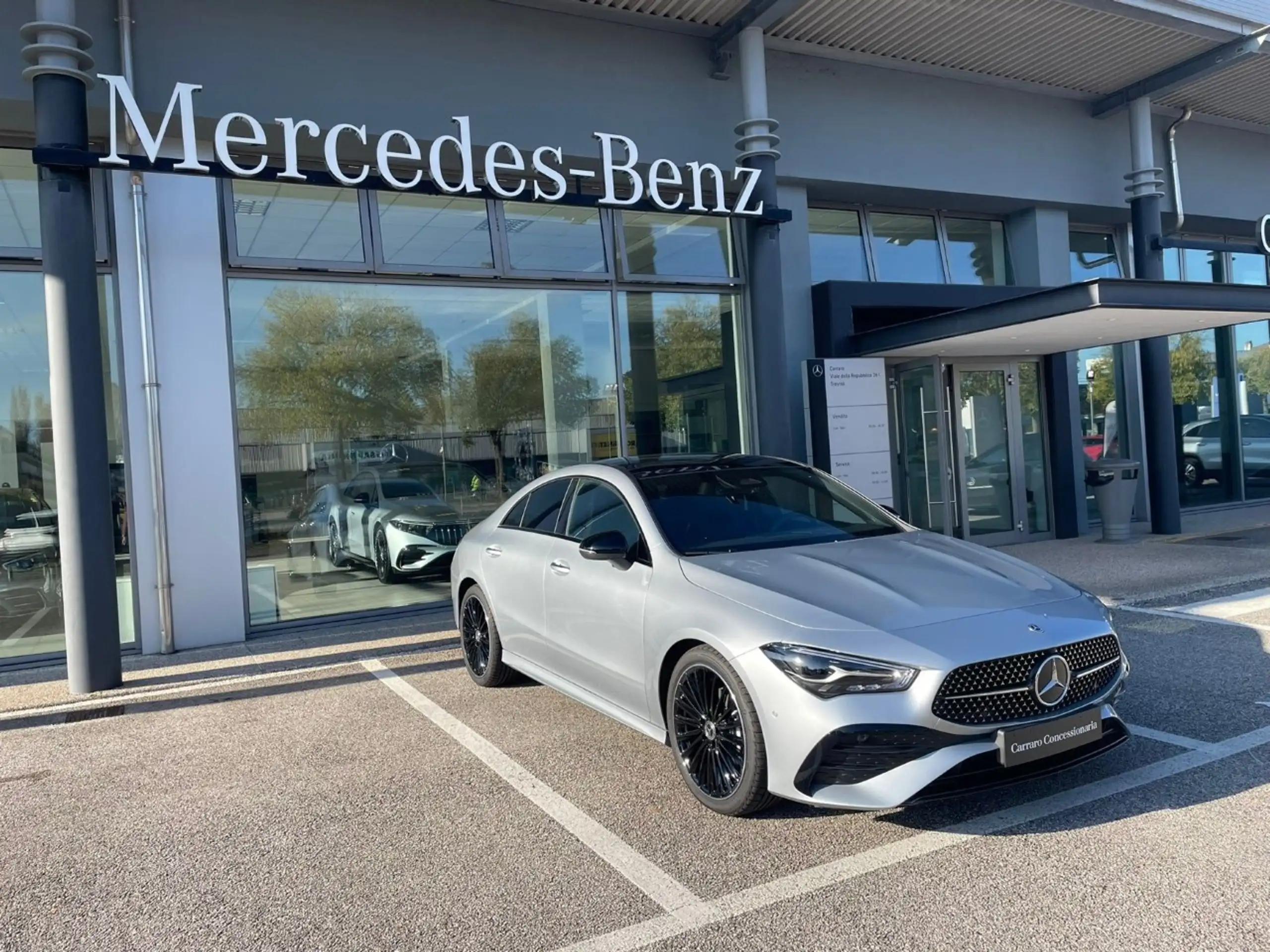 Mercedes-Benz - CLA 180