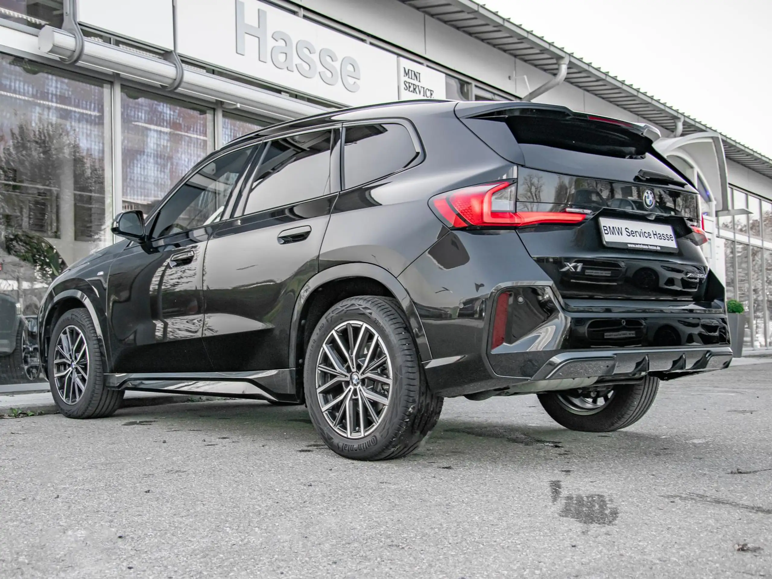 BMW - X1