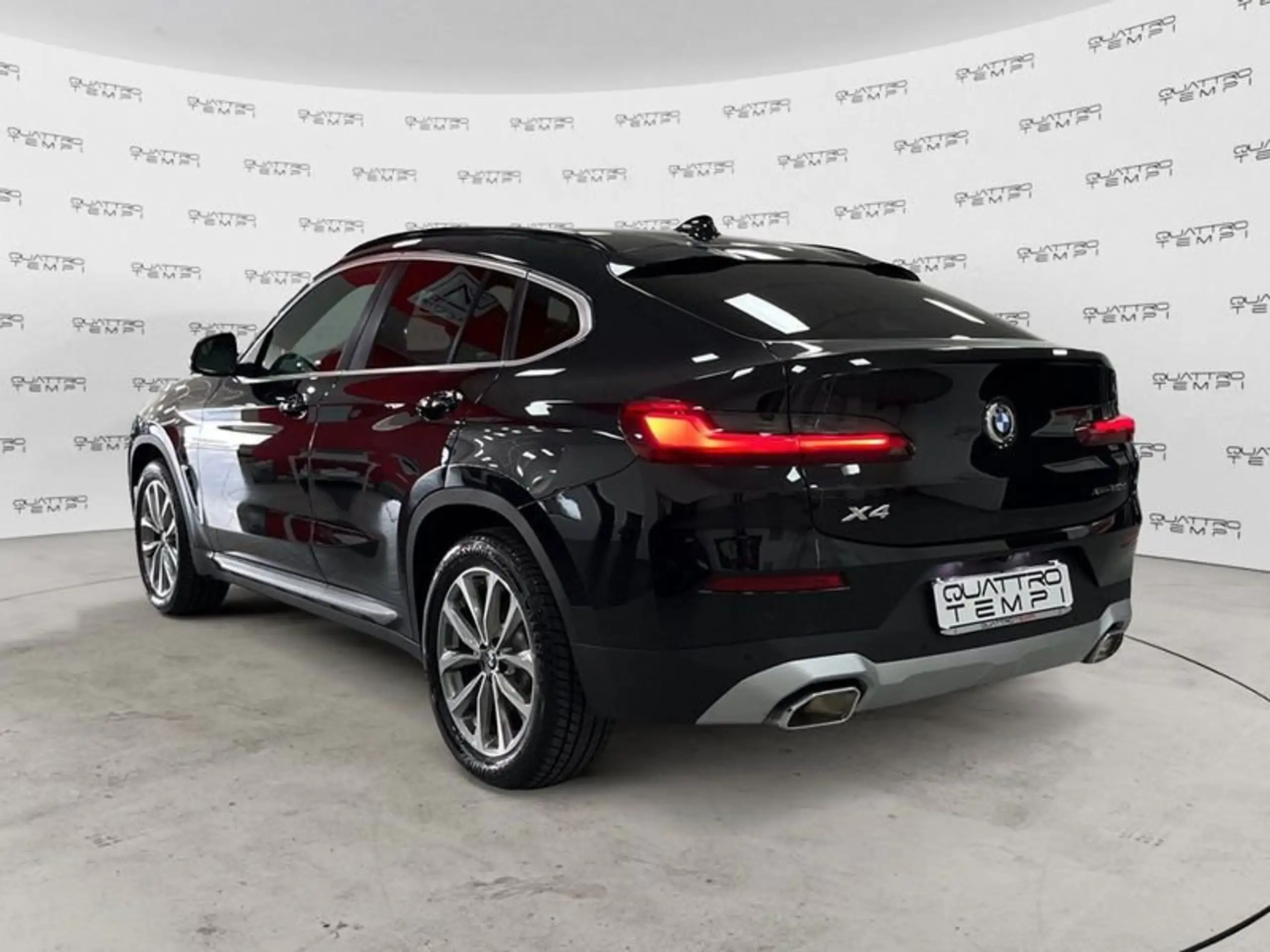 BMW - X4