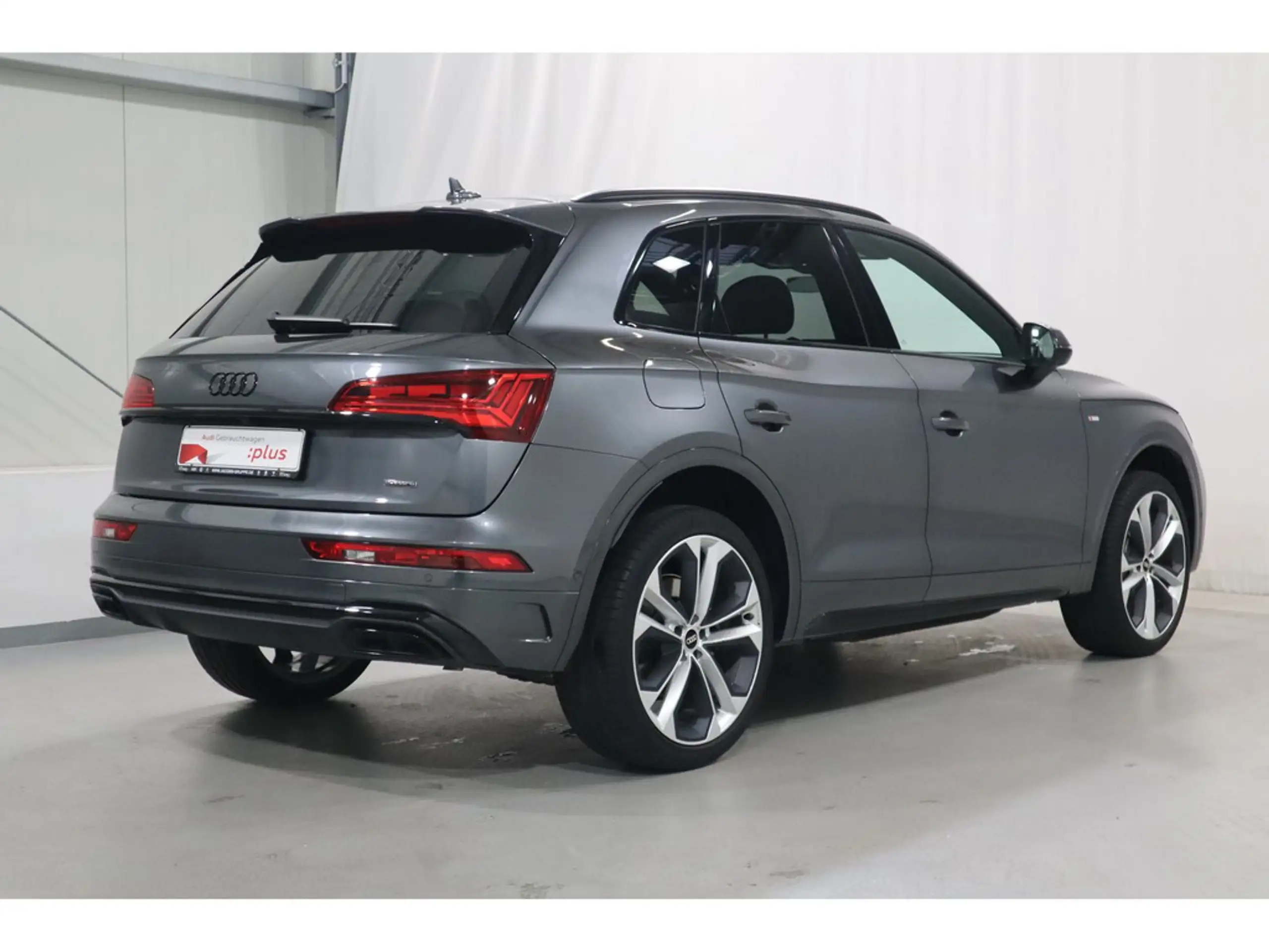 Audi - Q5