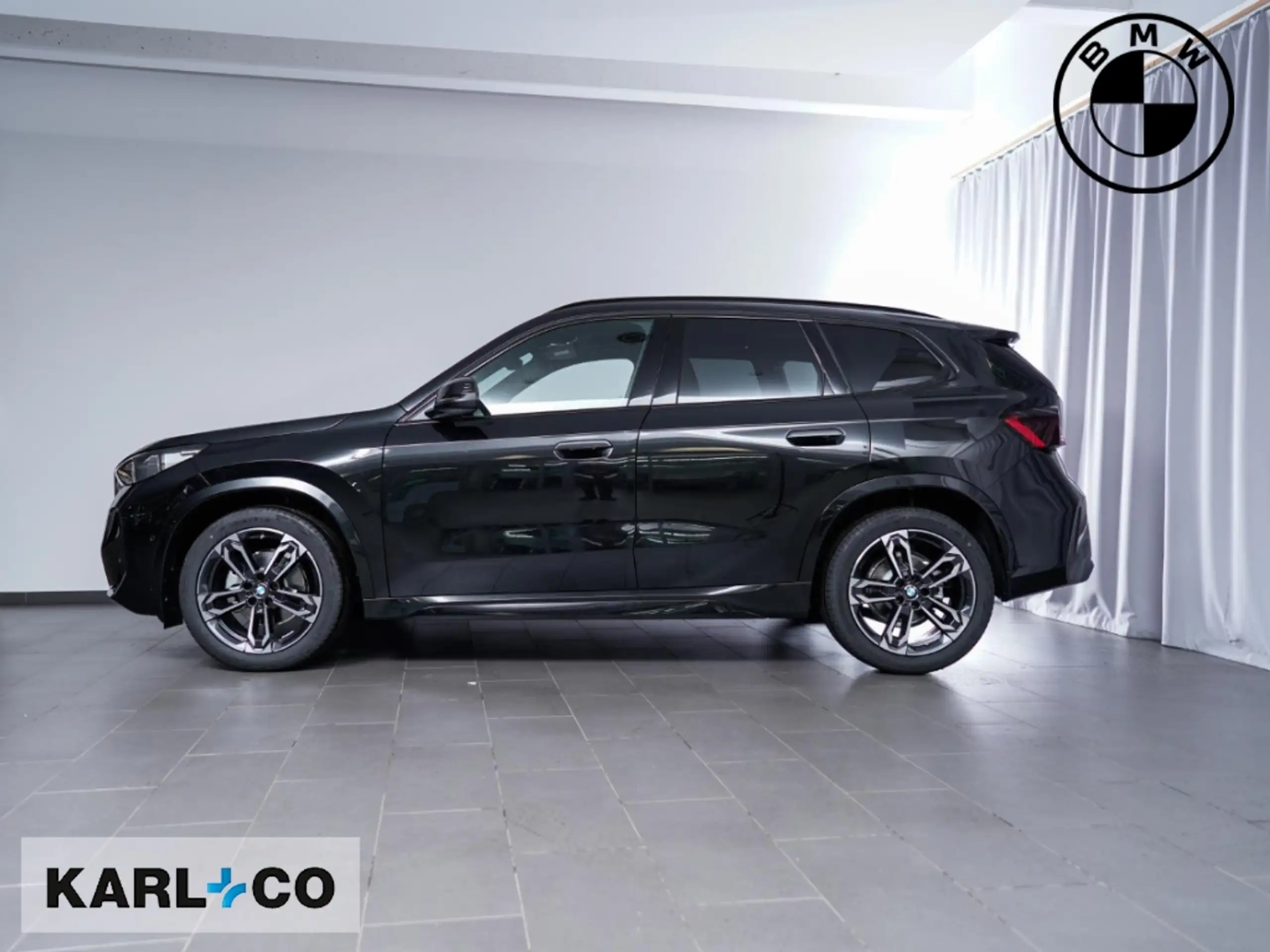 BMW - X1