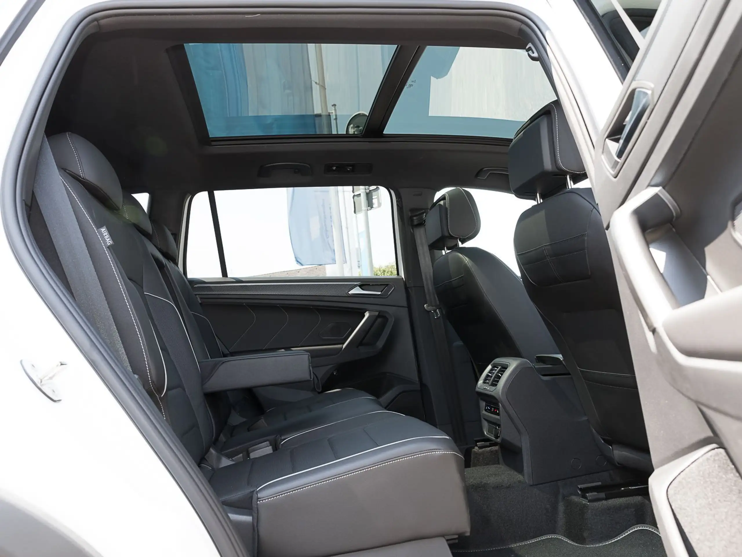 Volkswagen - Tiguan Allspace