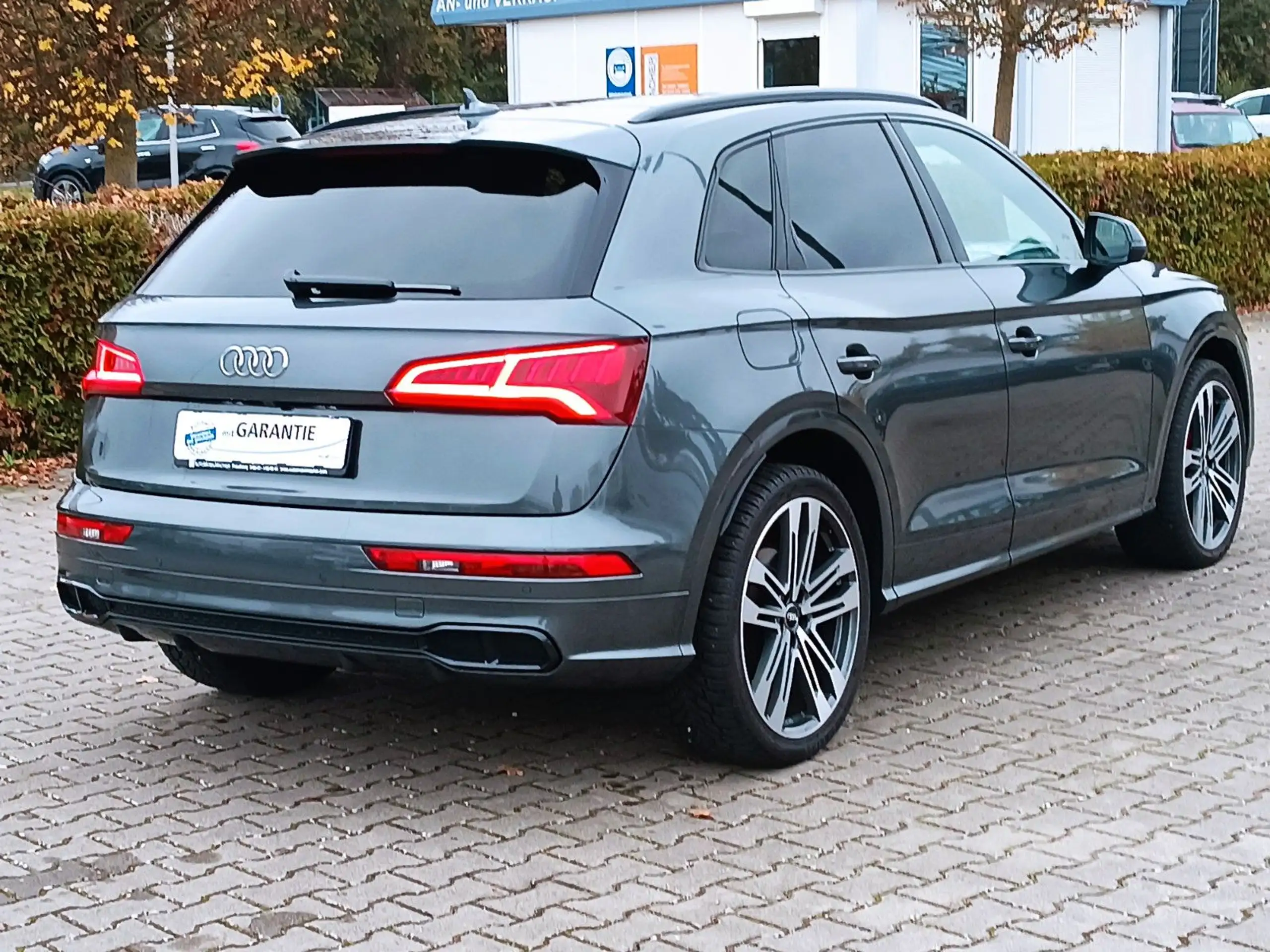 Audi - SQ5