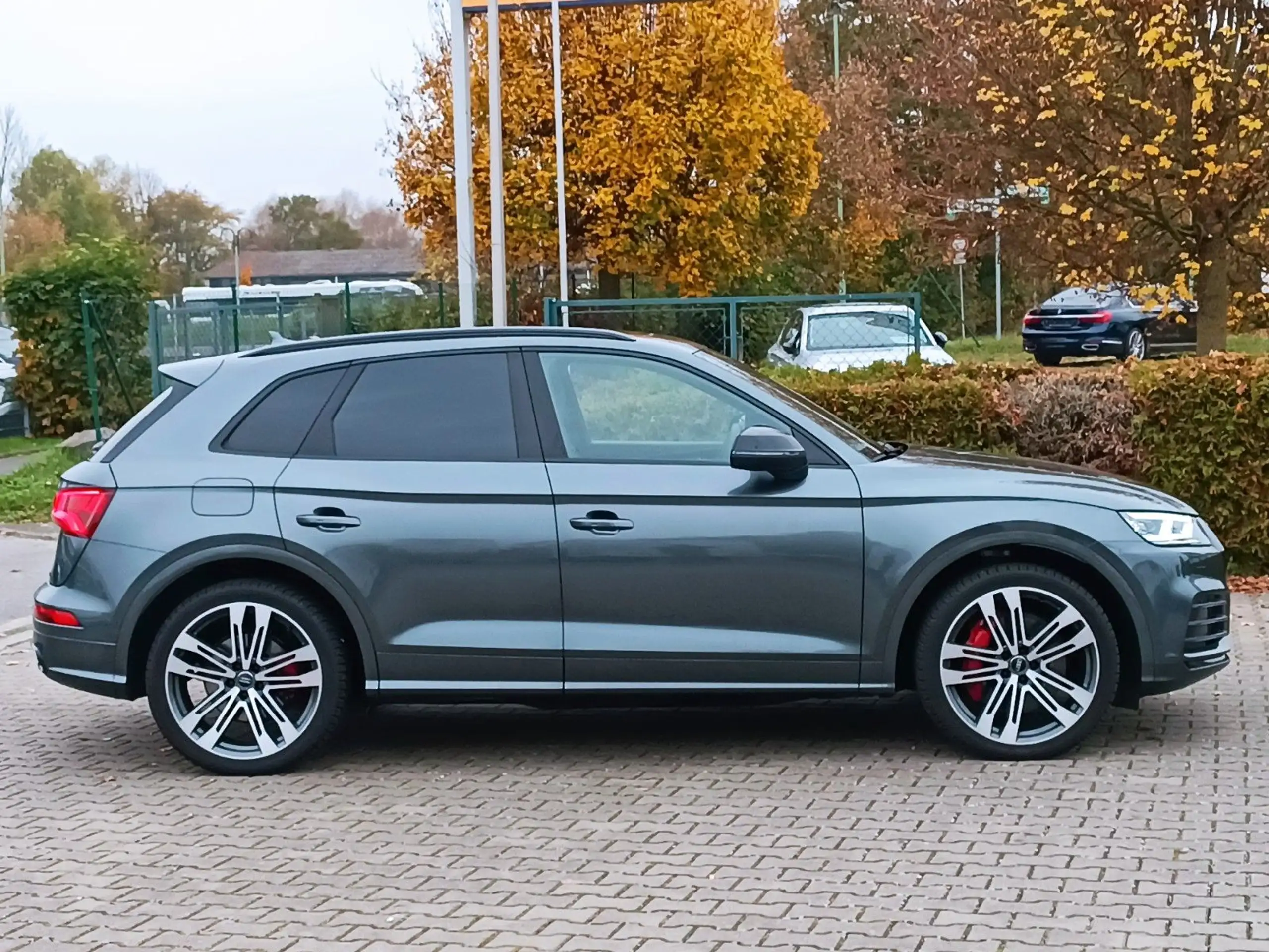 Audi - SQ5