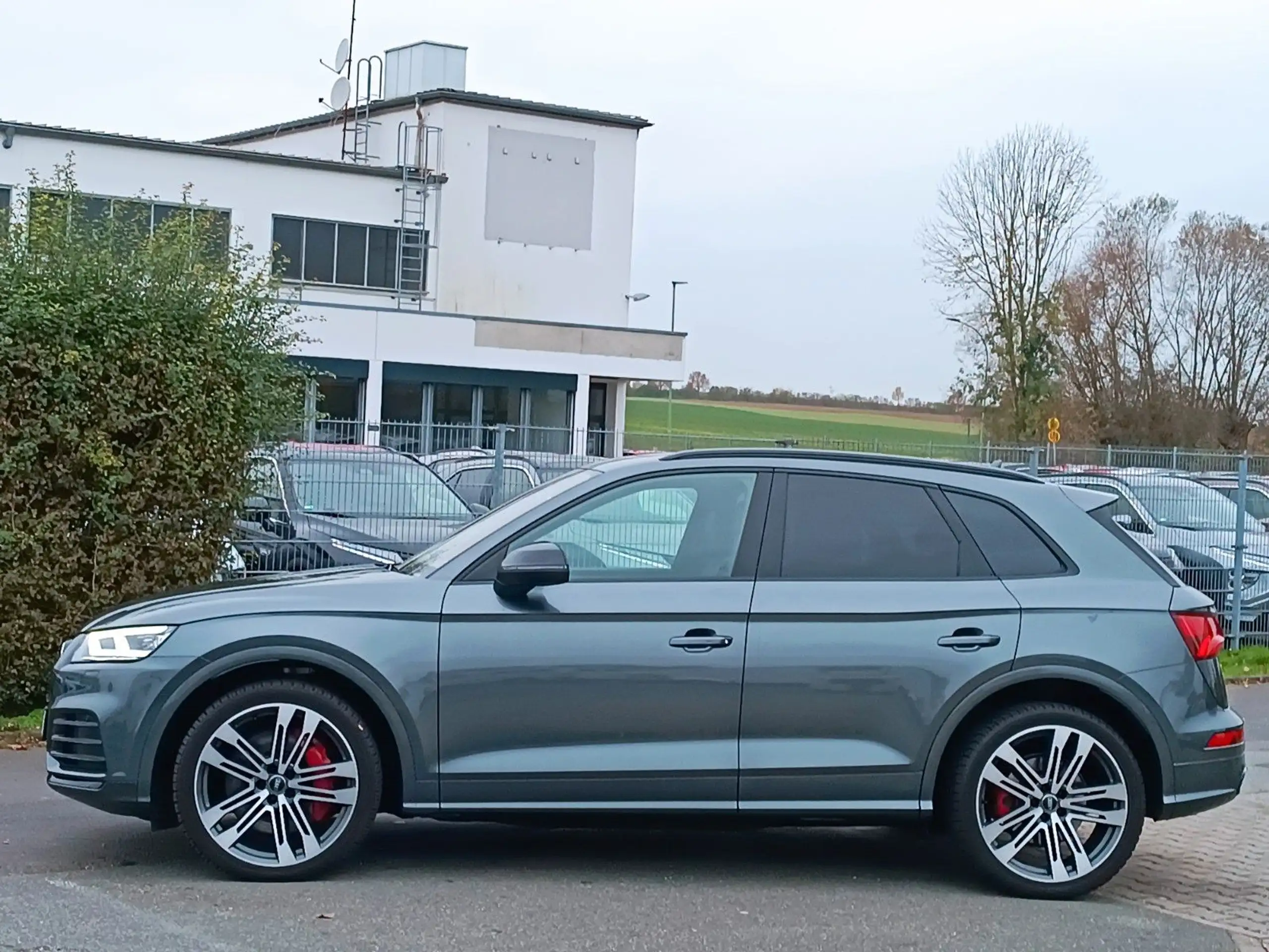 Audi - SQ5