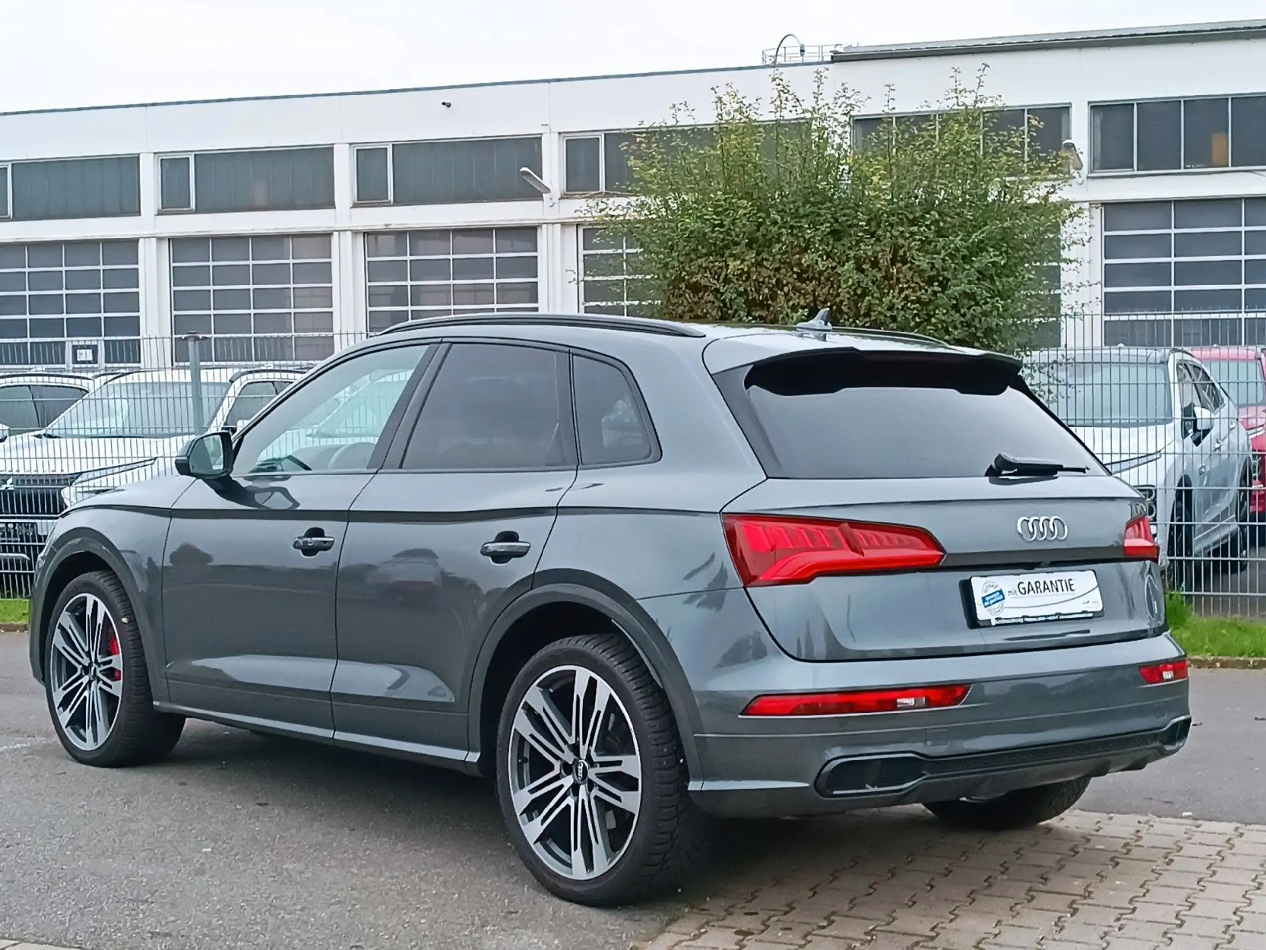 Audi - SQ5