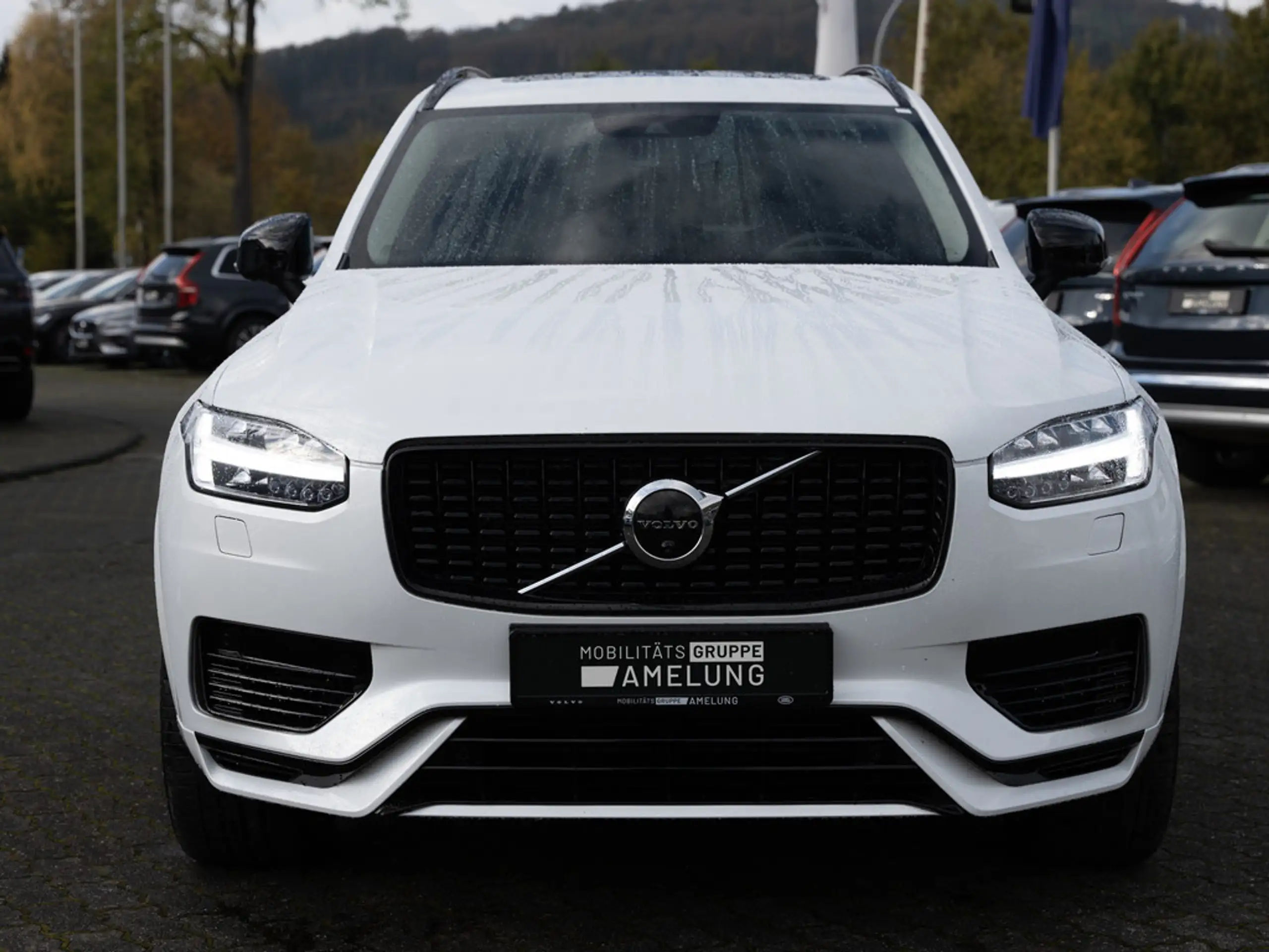 Volvo - XC90