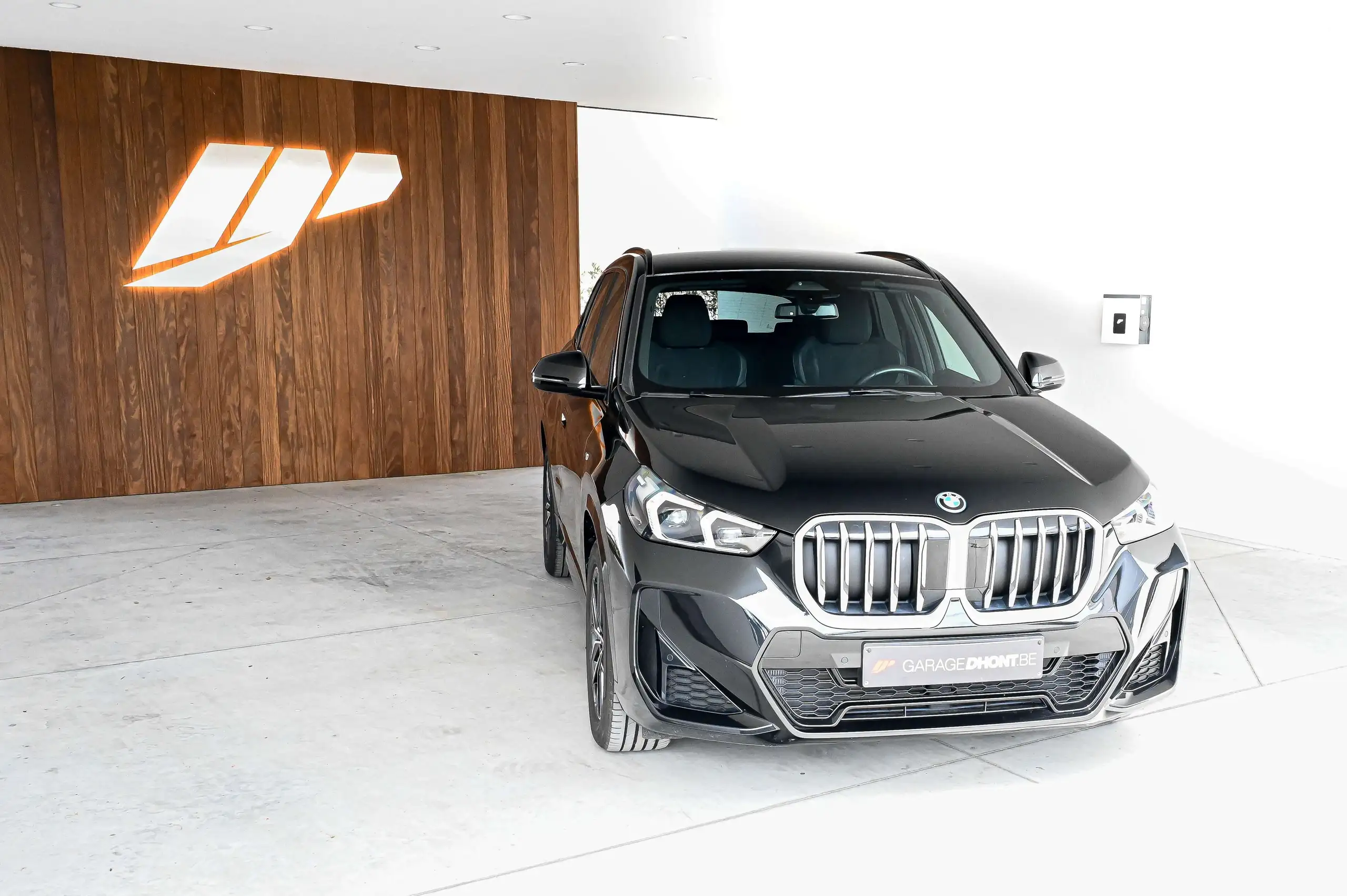 BMW - X1