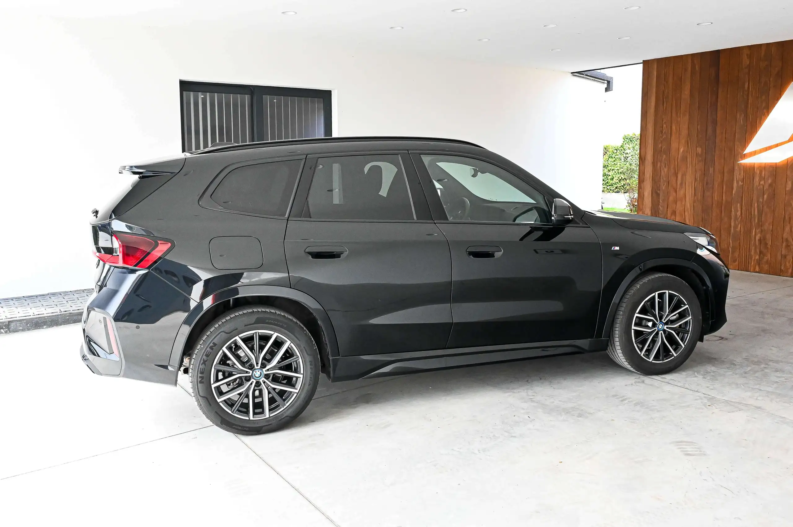 BMW - X1