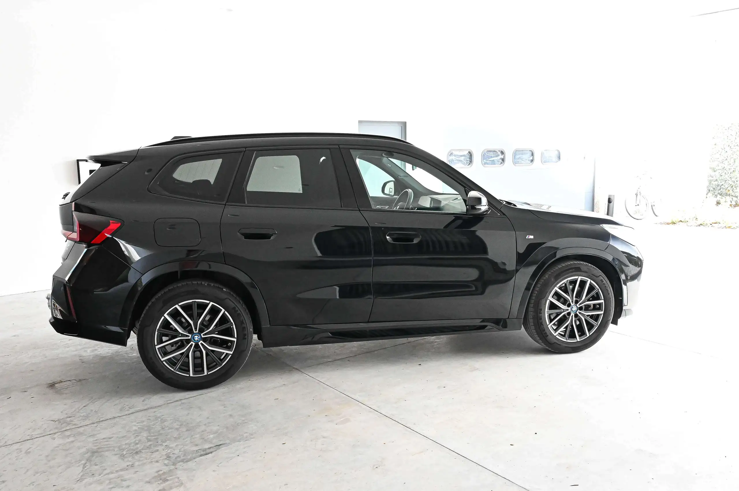 BMW - X1