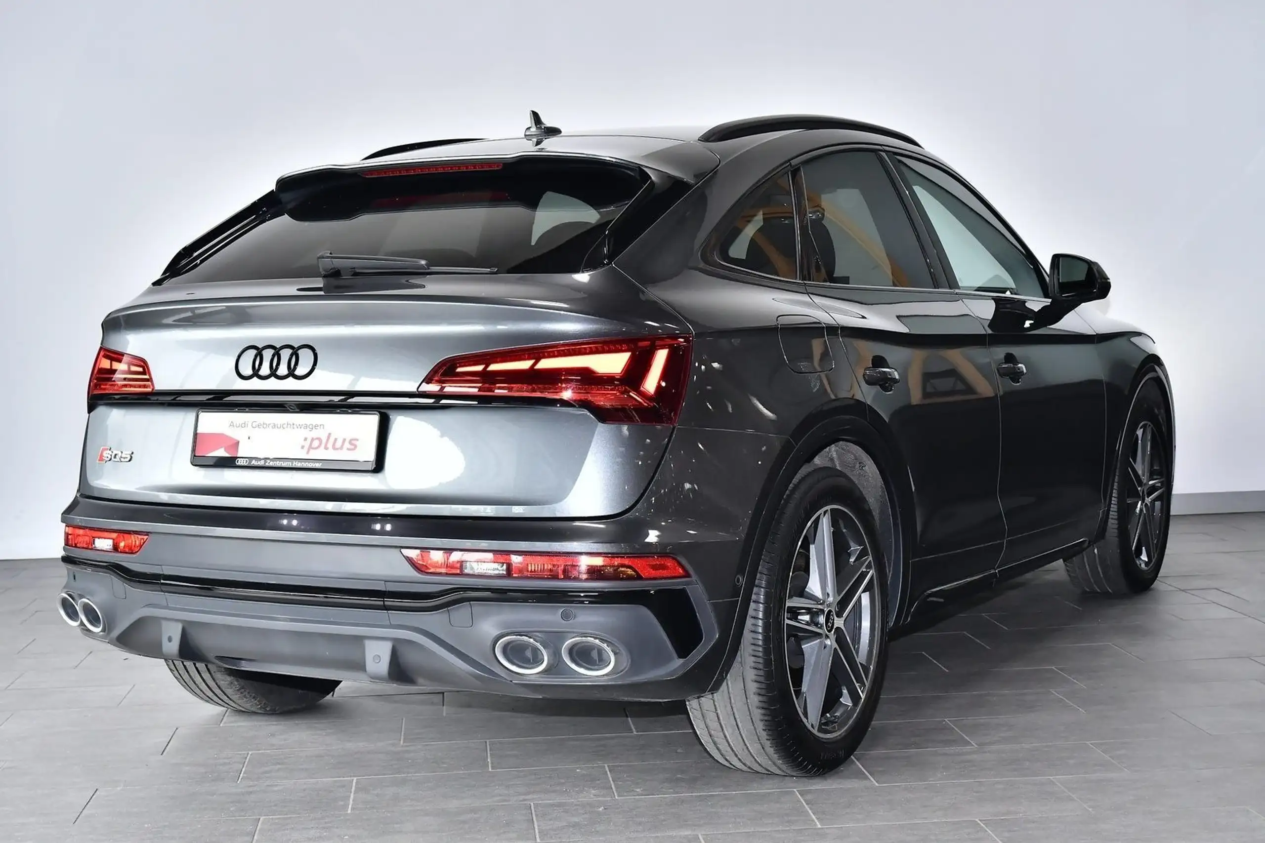 Audi - SQ5