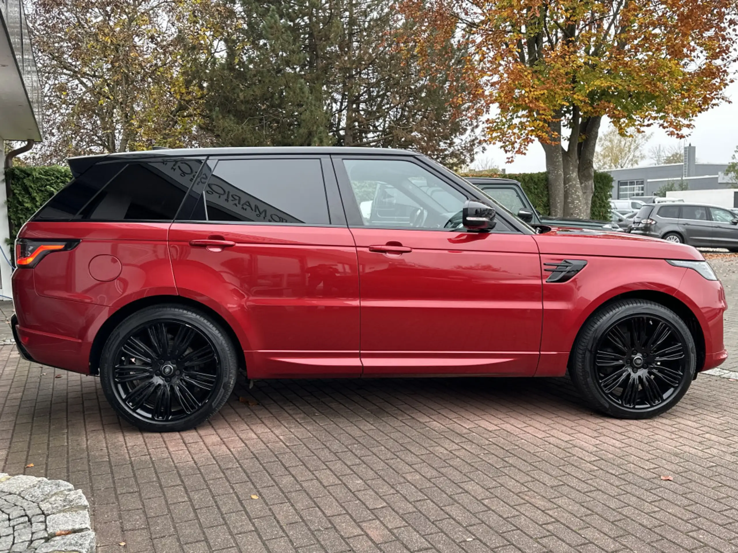 Land Rover - Range Rover Sport