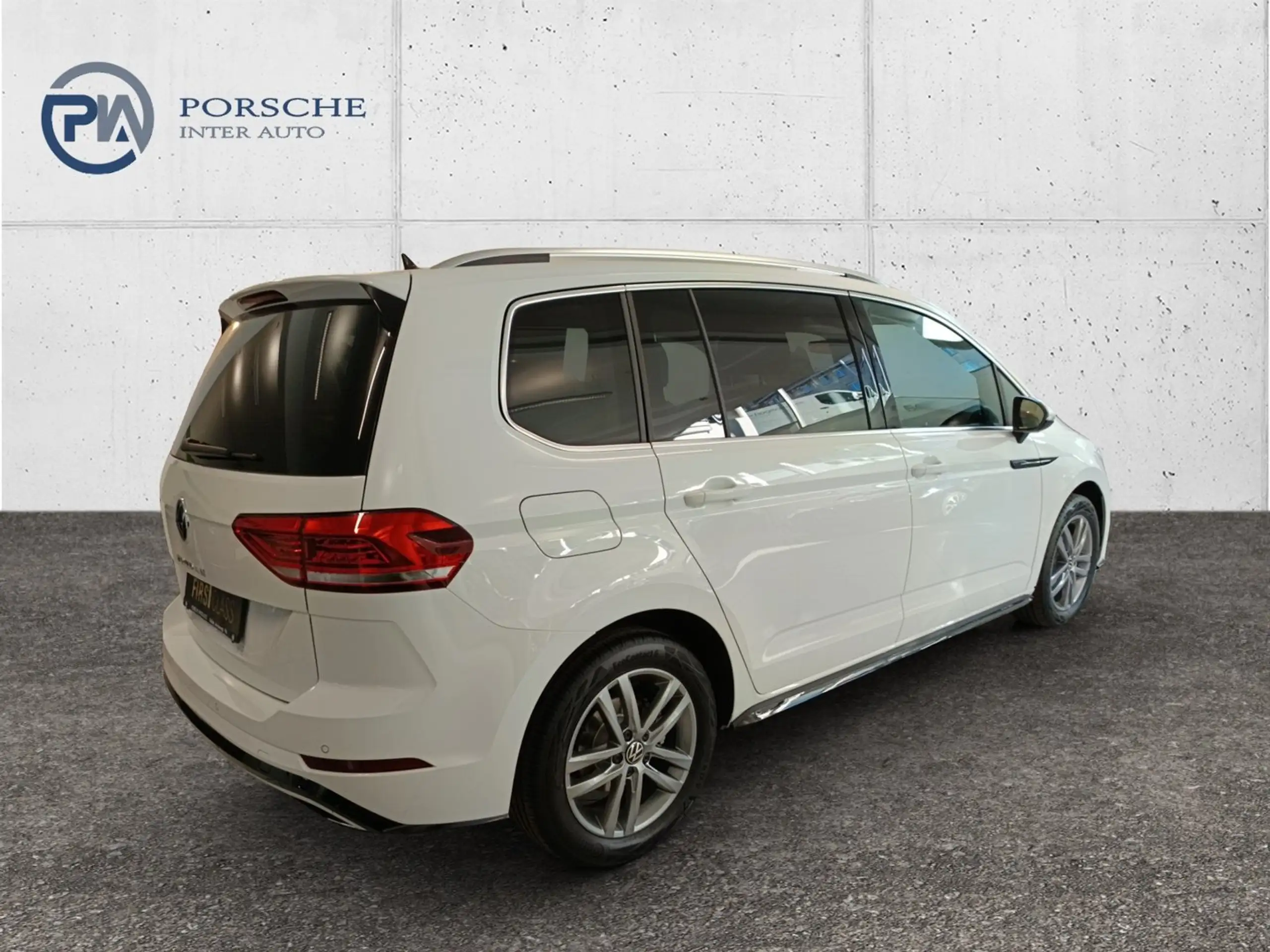 Volkswagen - Touran