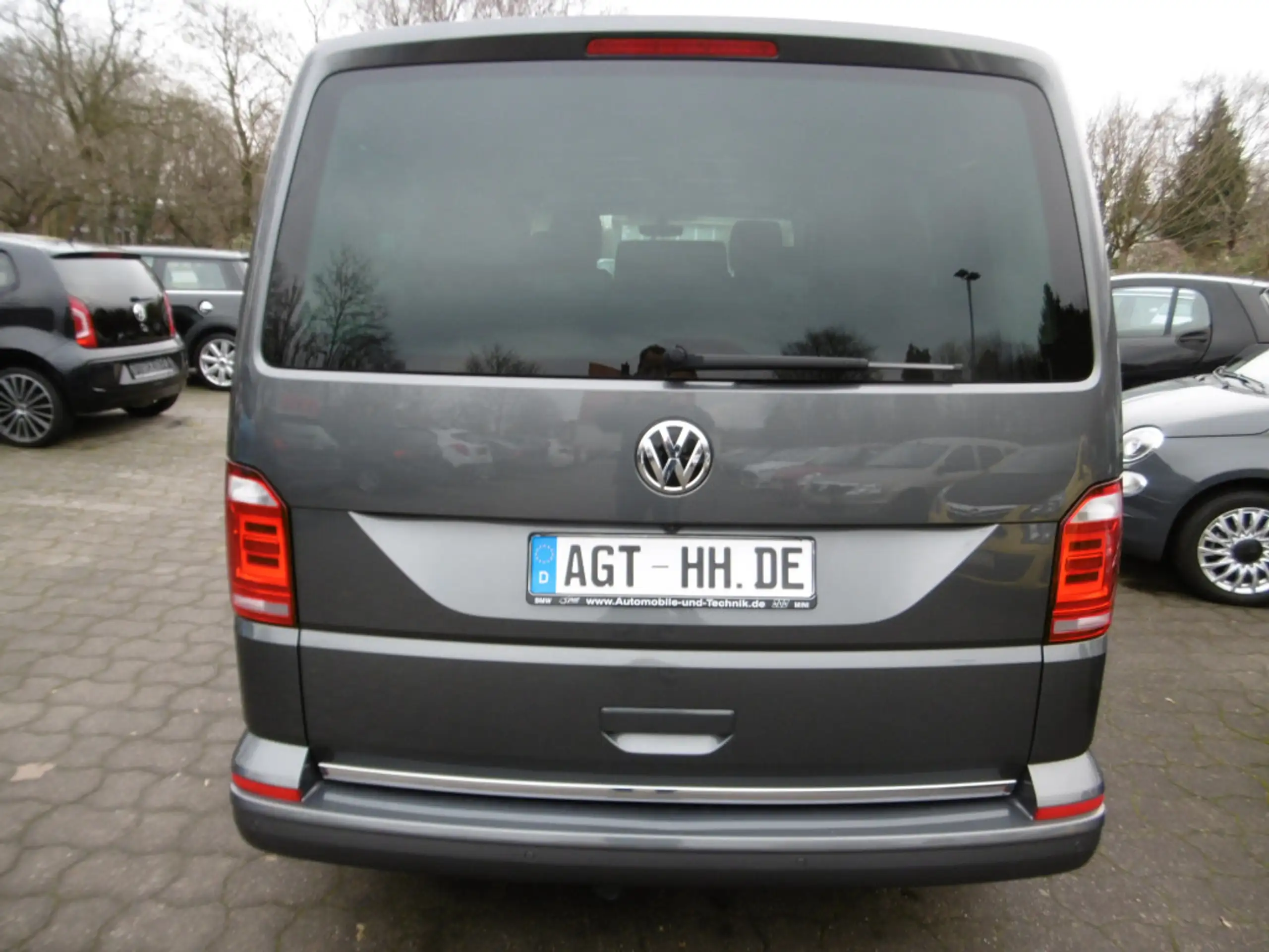 Volkswagen - T6 Multivan