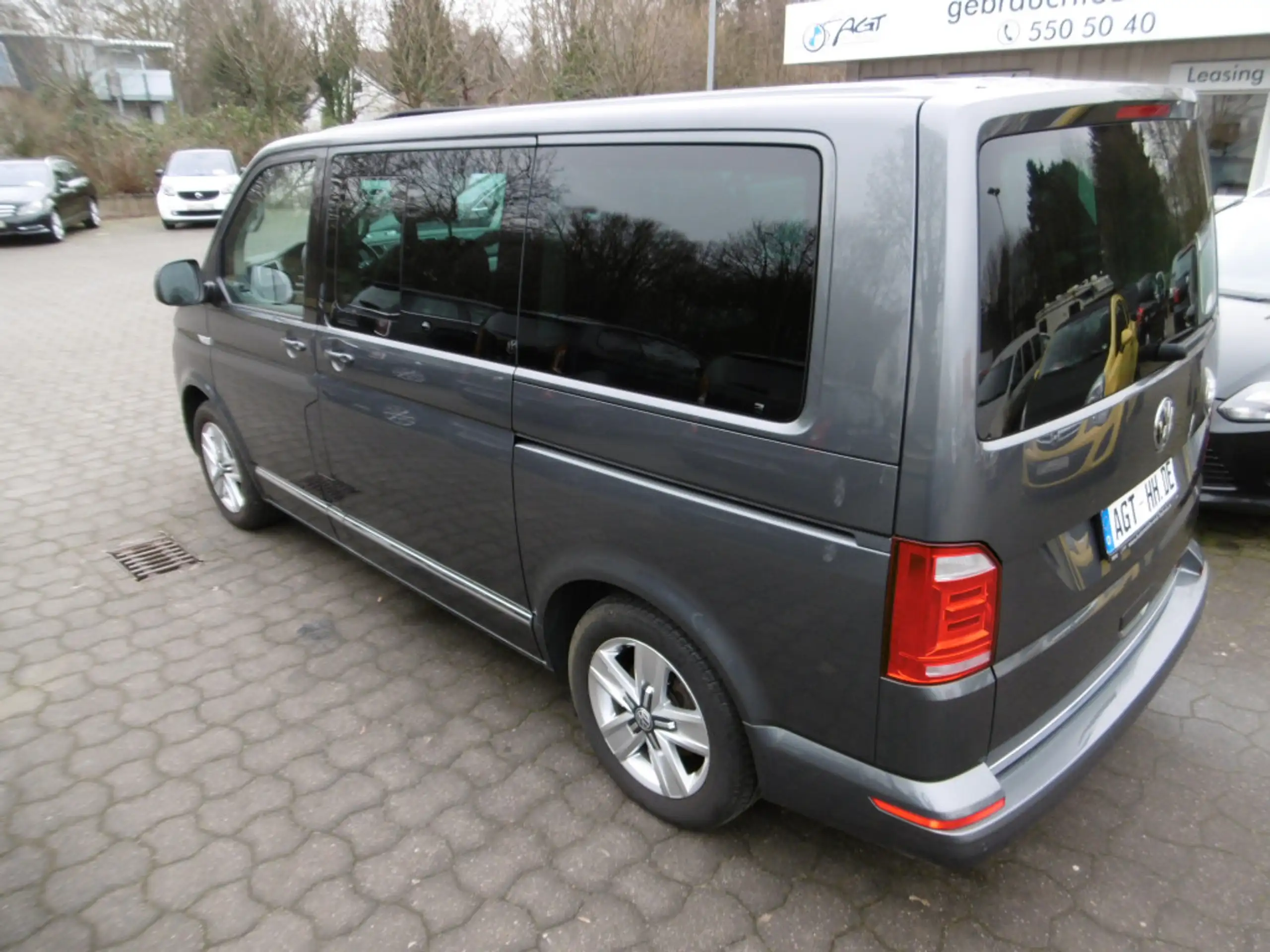 Volkswagen - T6 Multivan