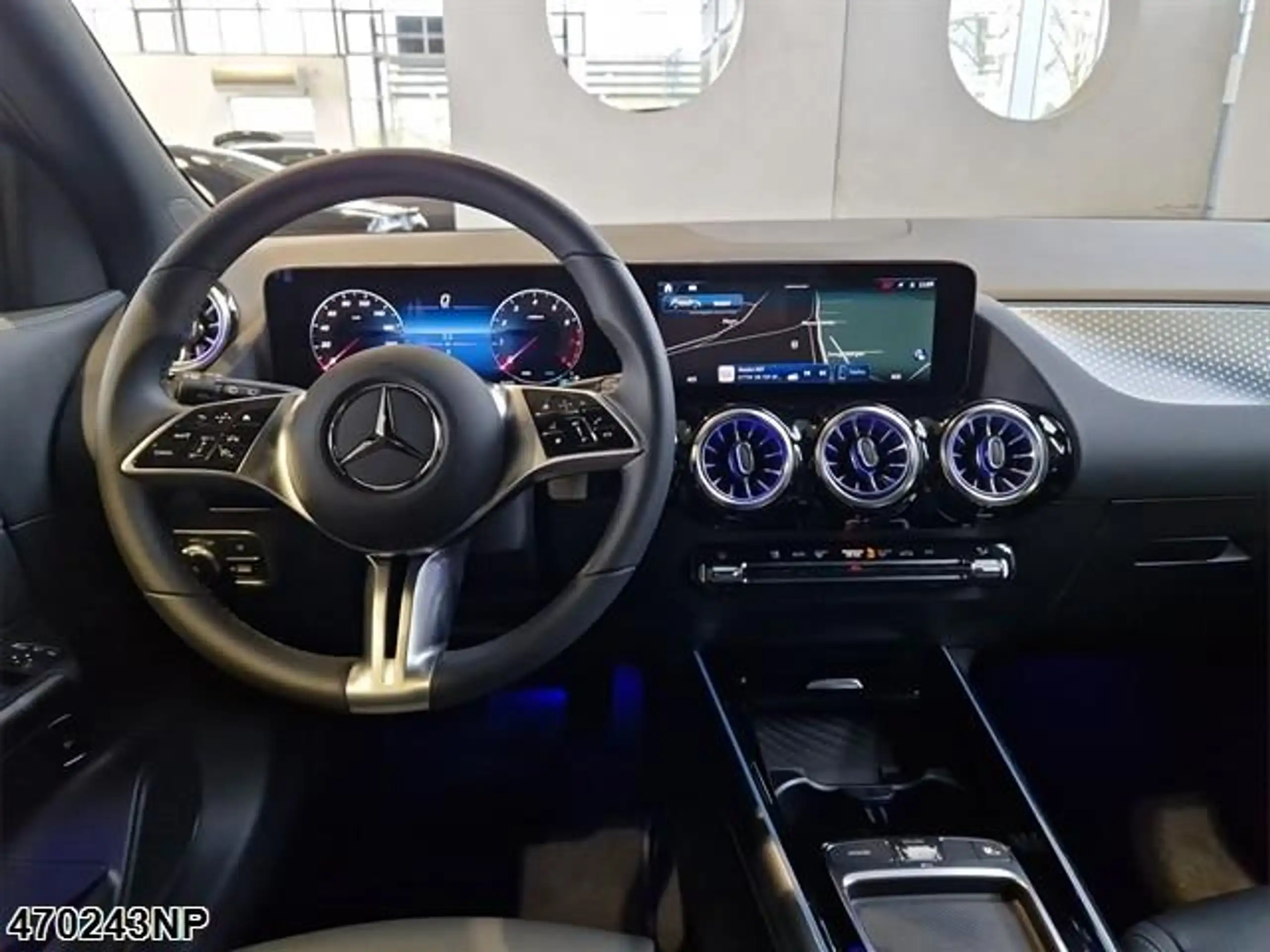 Mercedes-Benz - GLA 200