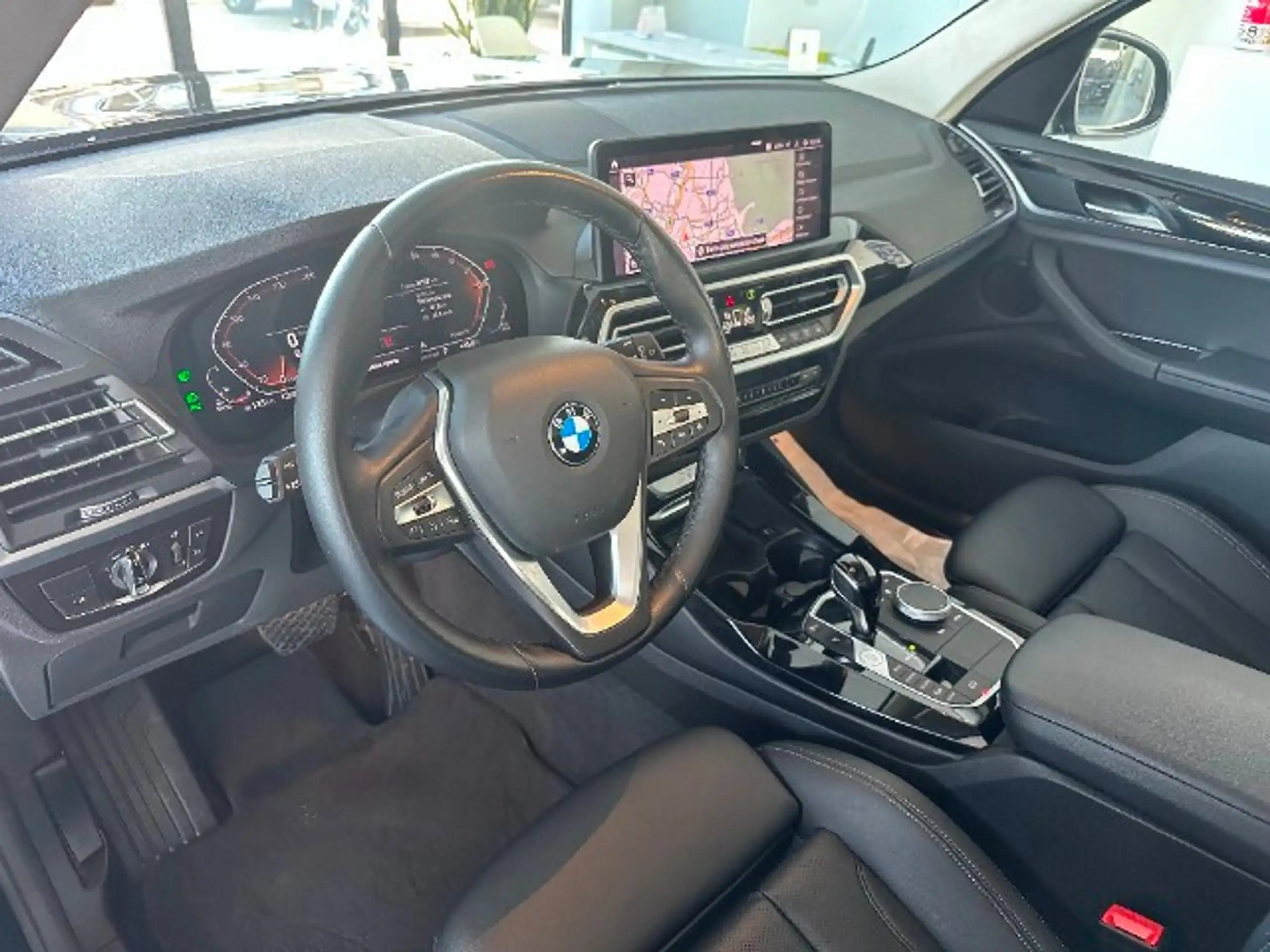 BMW - X3