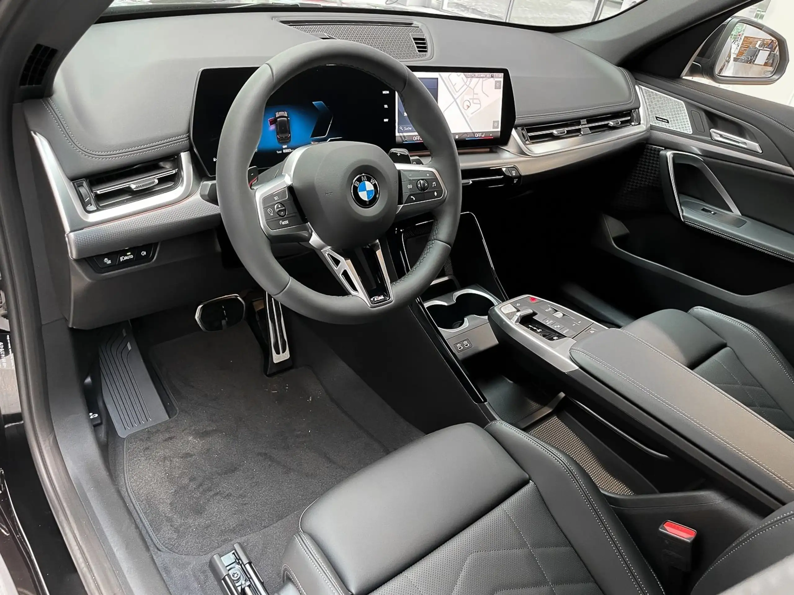 BMW - X1