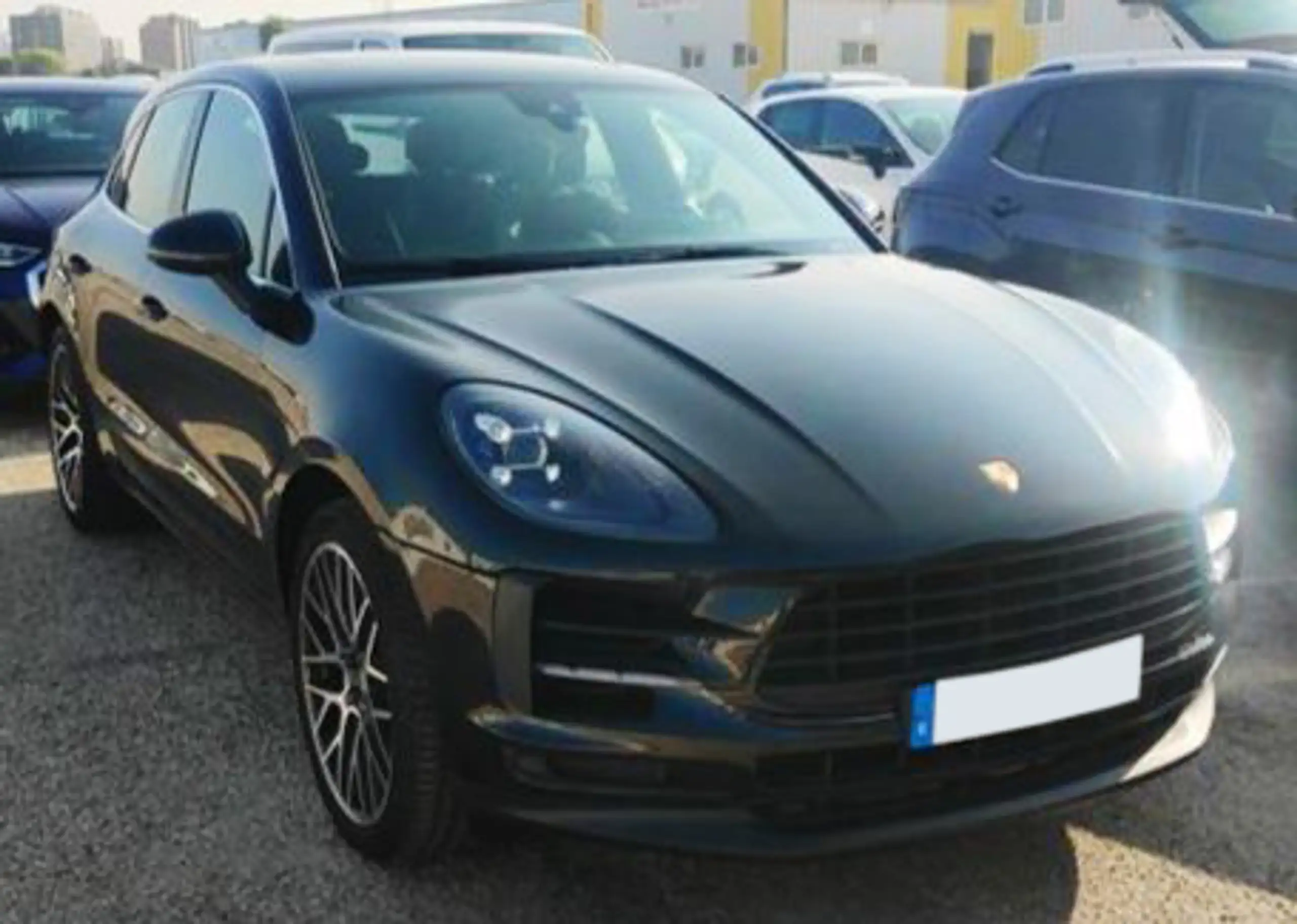 Porsche - Macan