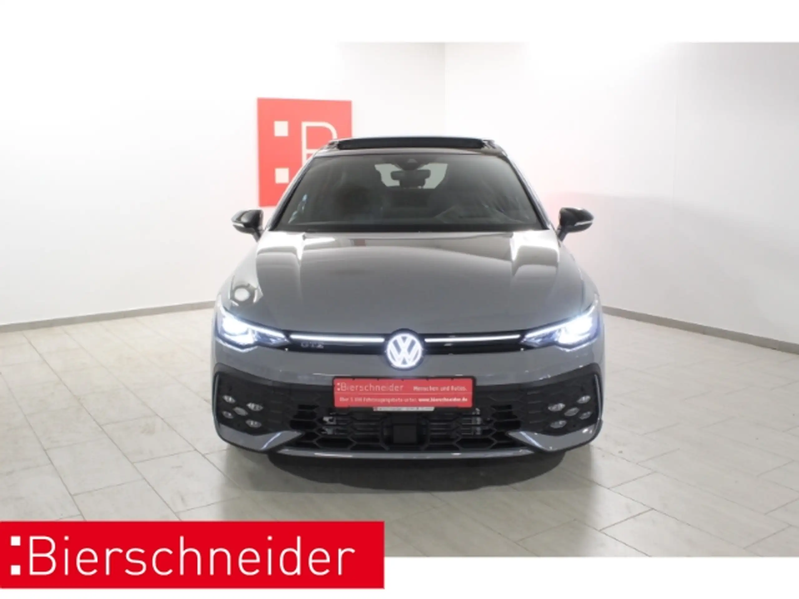 Volkswagen - Golf