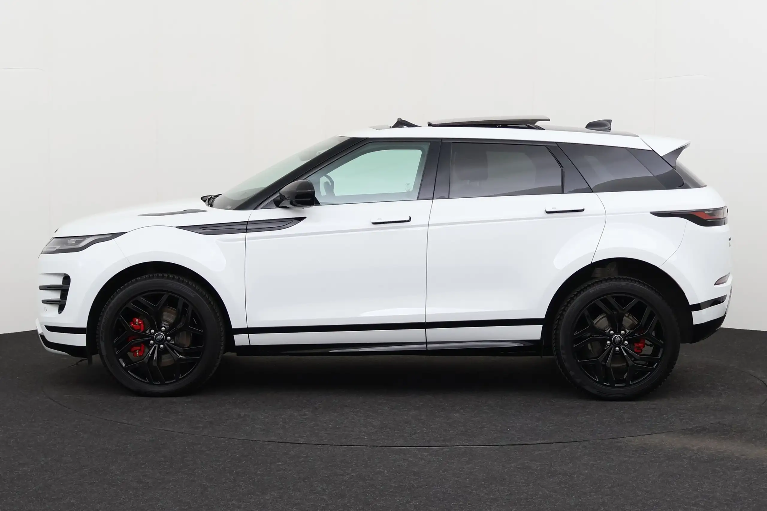 Land Rover - Range Rover Evoque