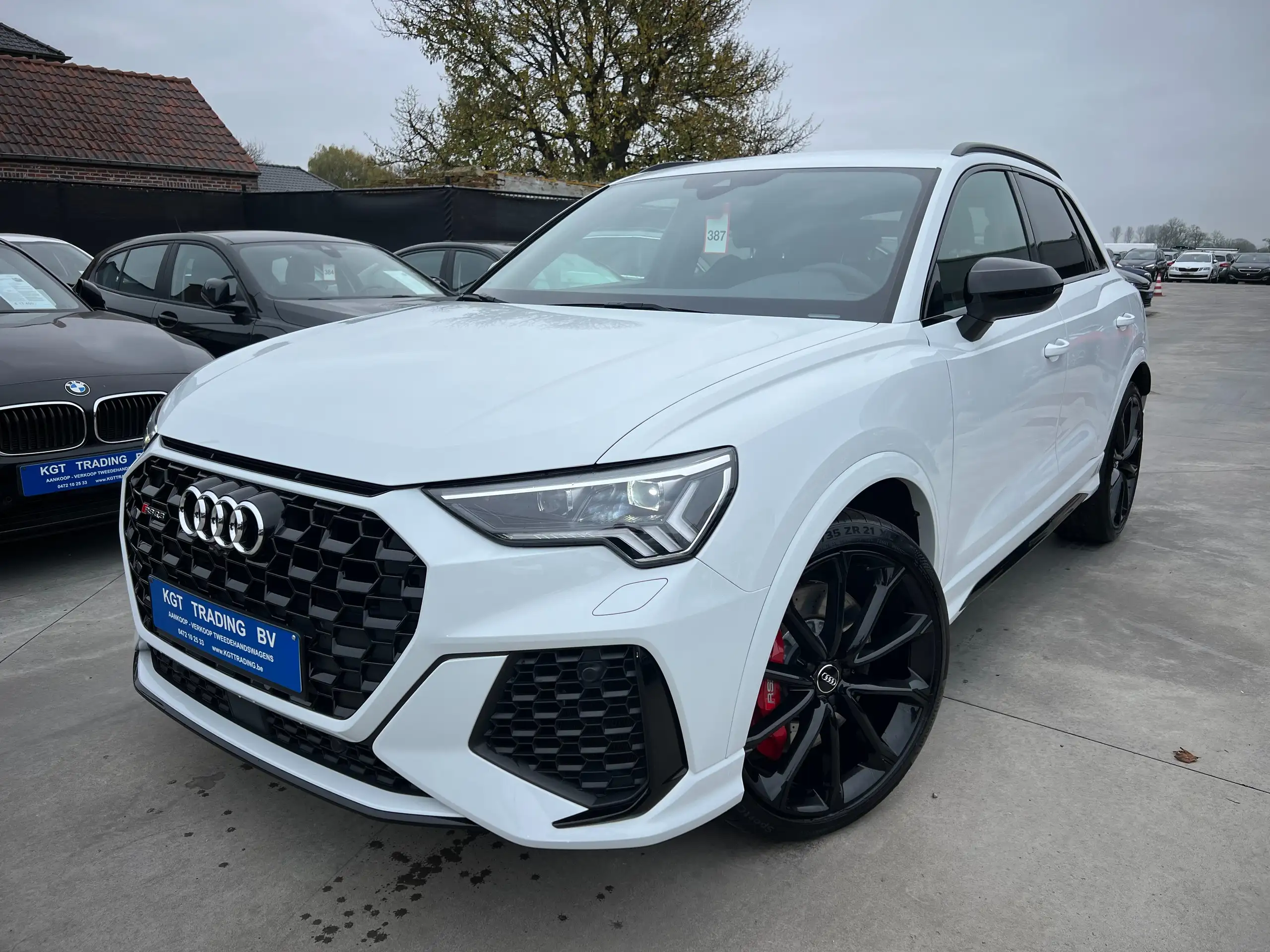 Audi - RS Q3